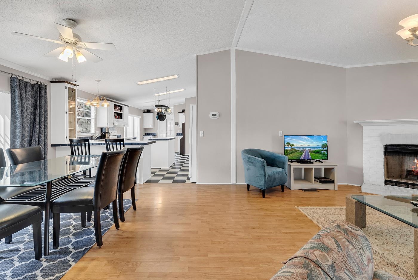 153 Queens Rd. Property Photo 12