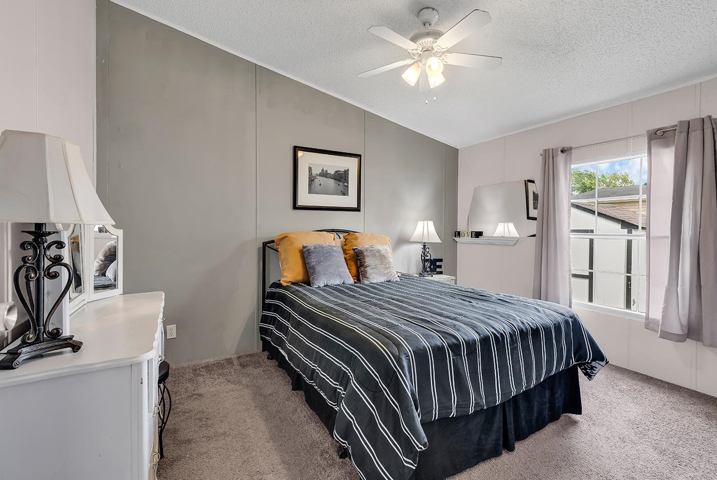 153 Queens Rd. Property Photo 23