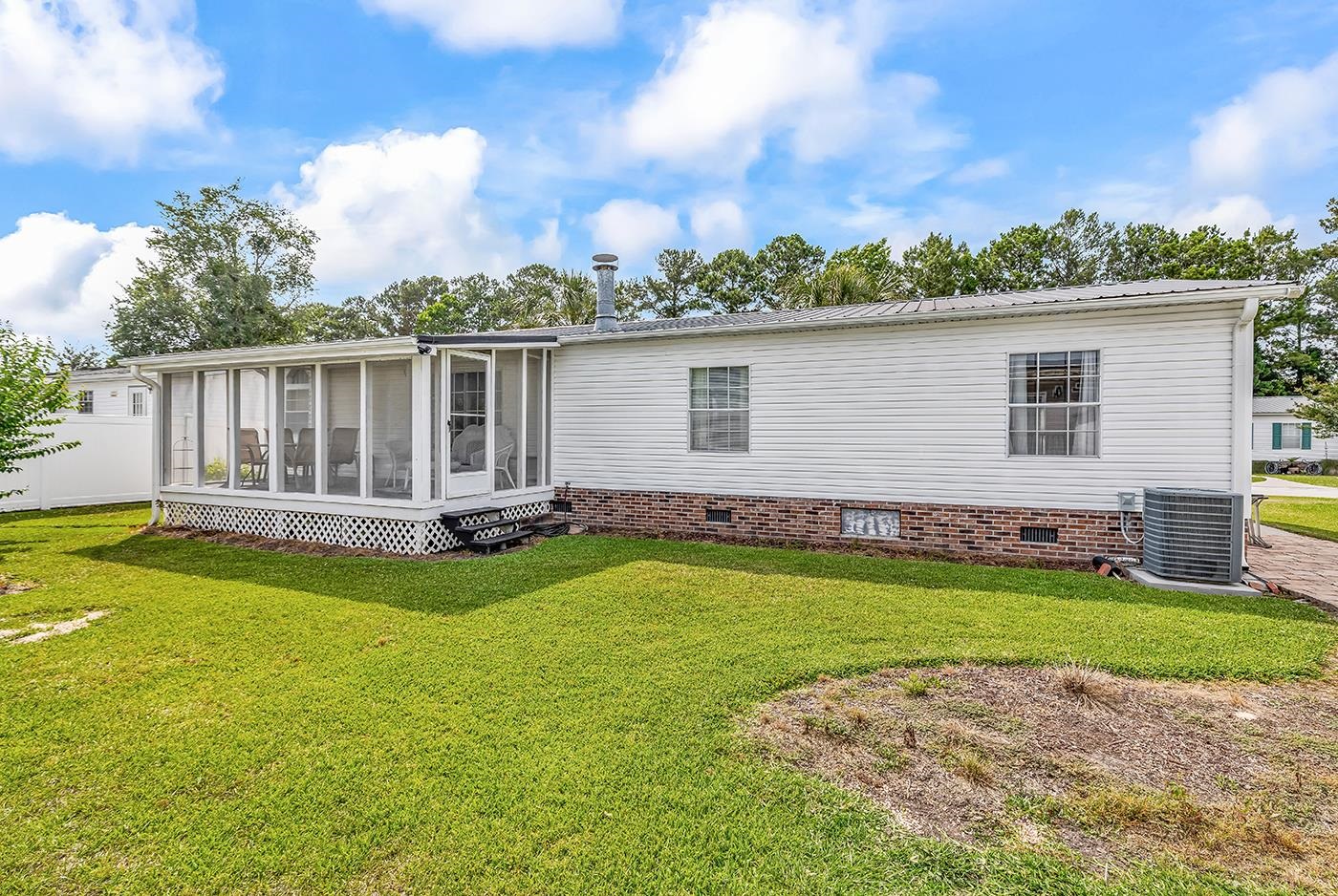 153 Queens Rd. Property Photo 35