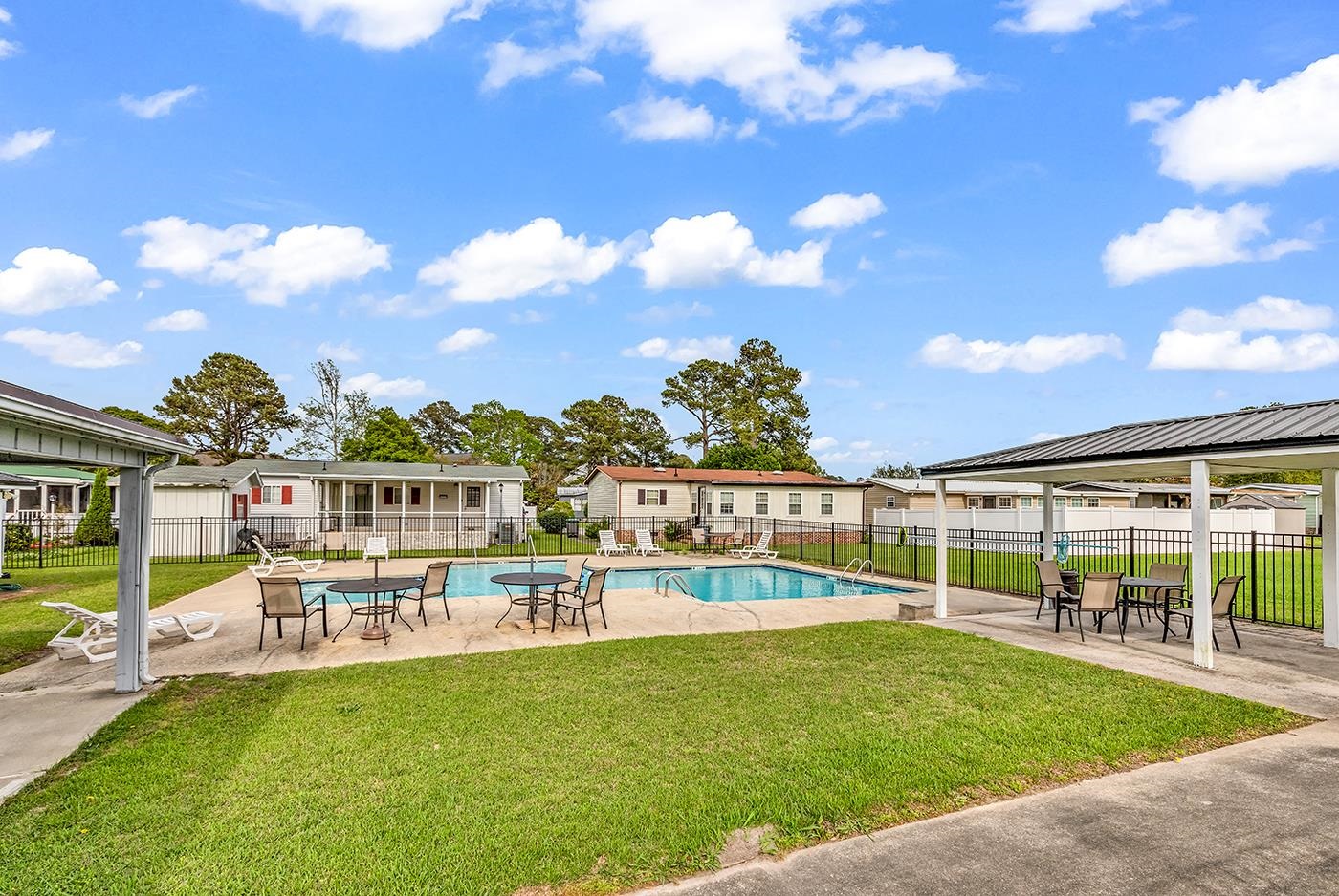 153 Queens Rd. Property Photo 45