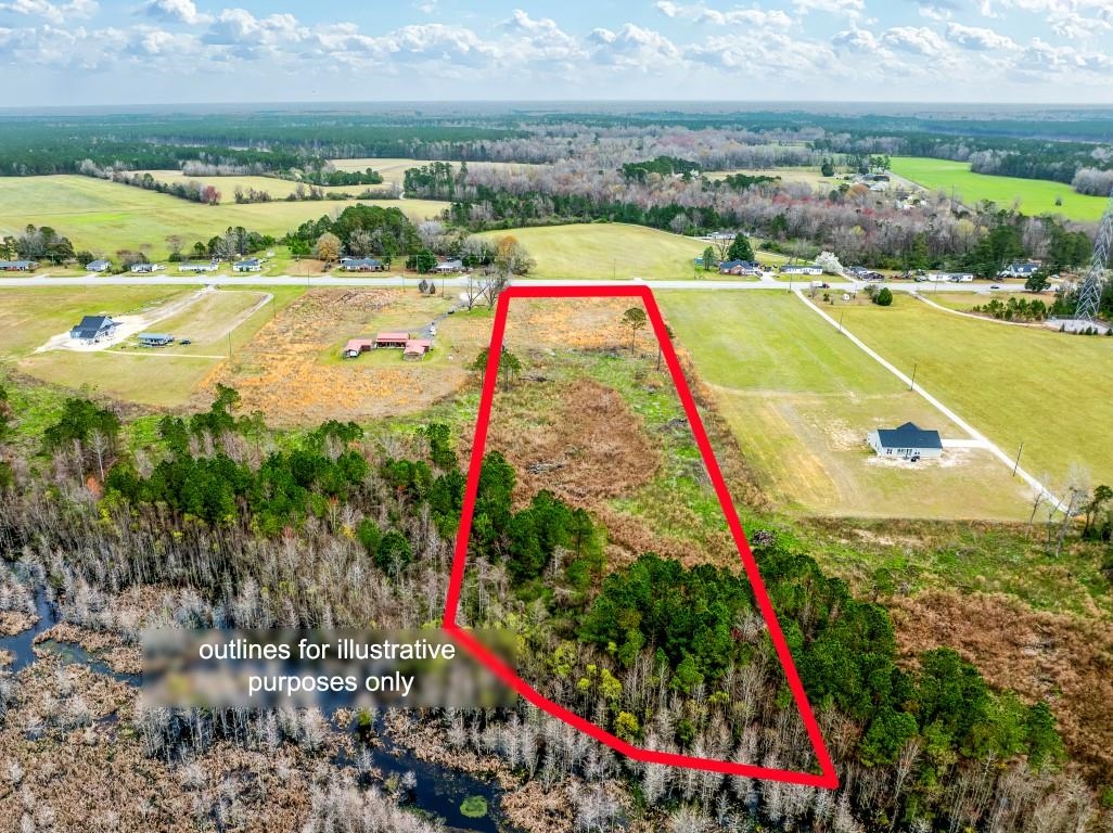 1829 S Pamplico Hwy. Property Photo 3