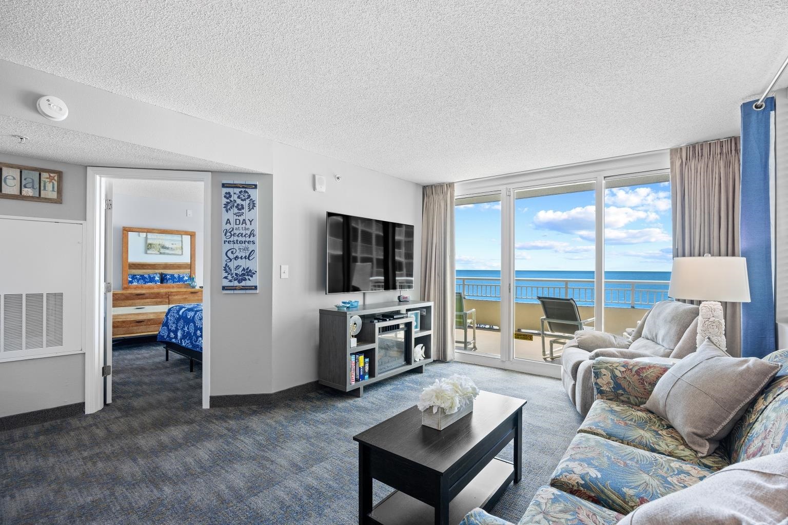 300 N Ocean Blvd. Property Photo 4
