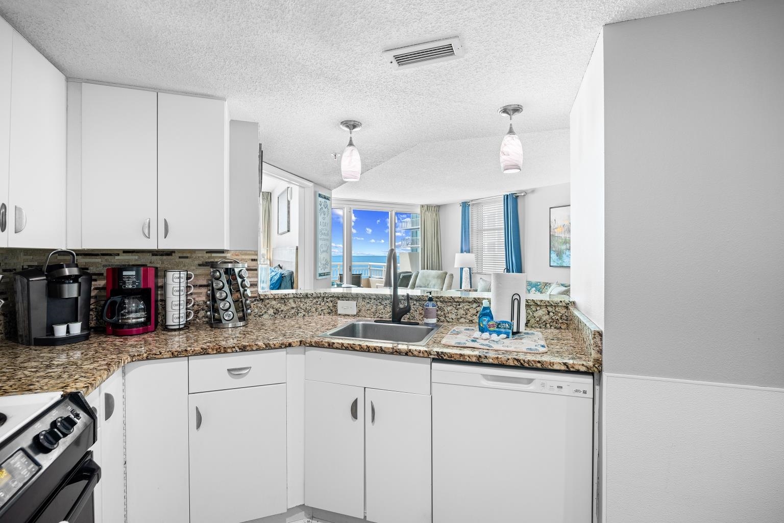 300 N Ocean Blvd. Property Photo 16