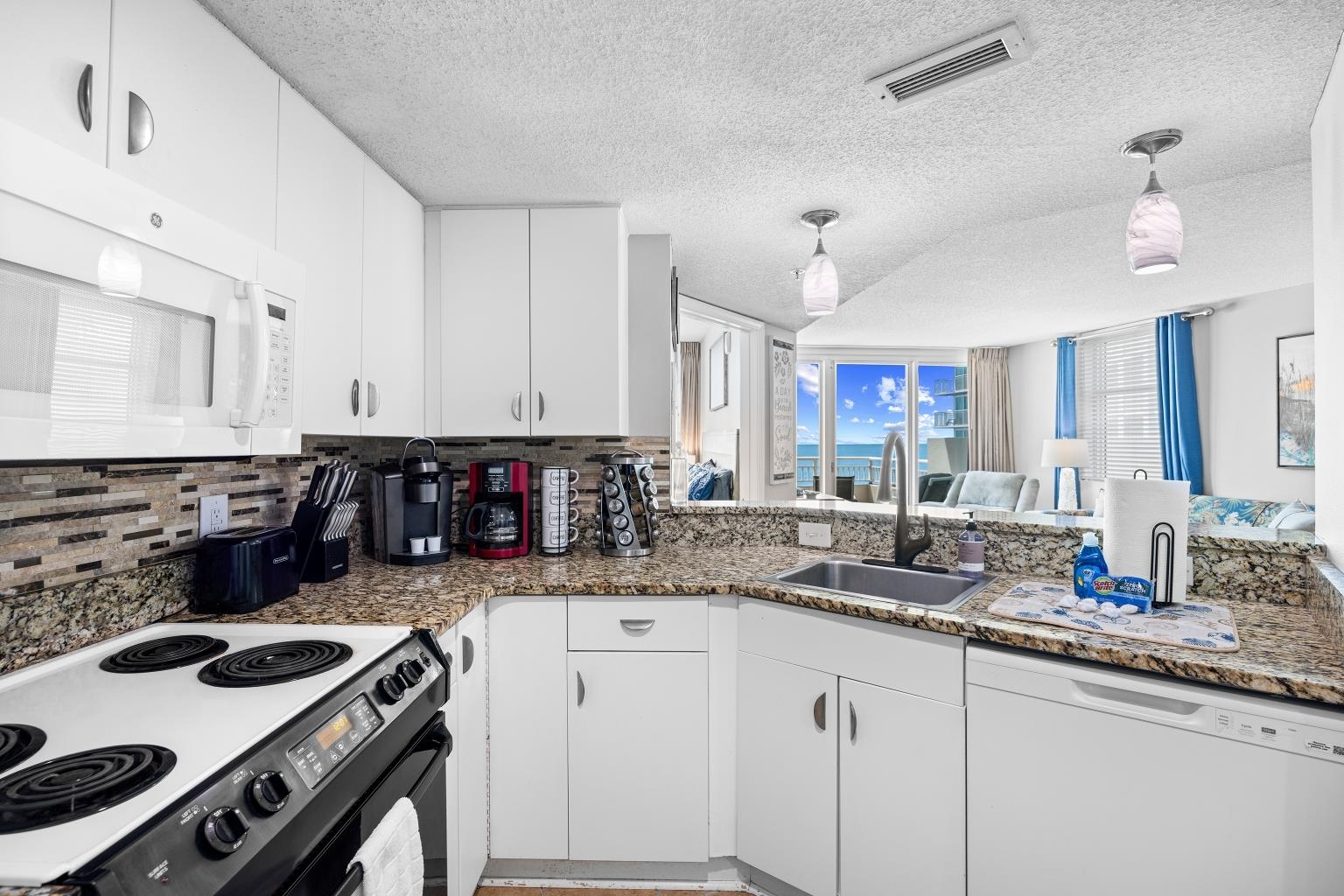 300 N Ocean Blvd. Property Photo 17