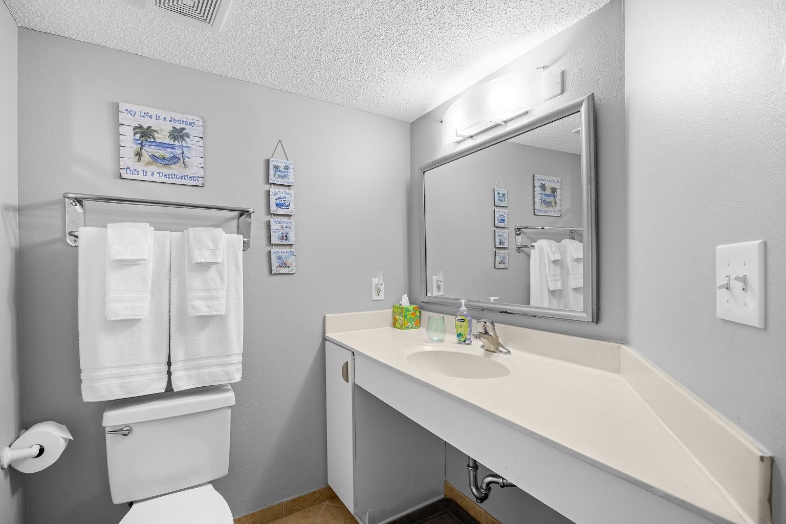 300 N Ocean Blvd. Property Photo 28