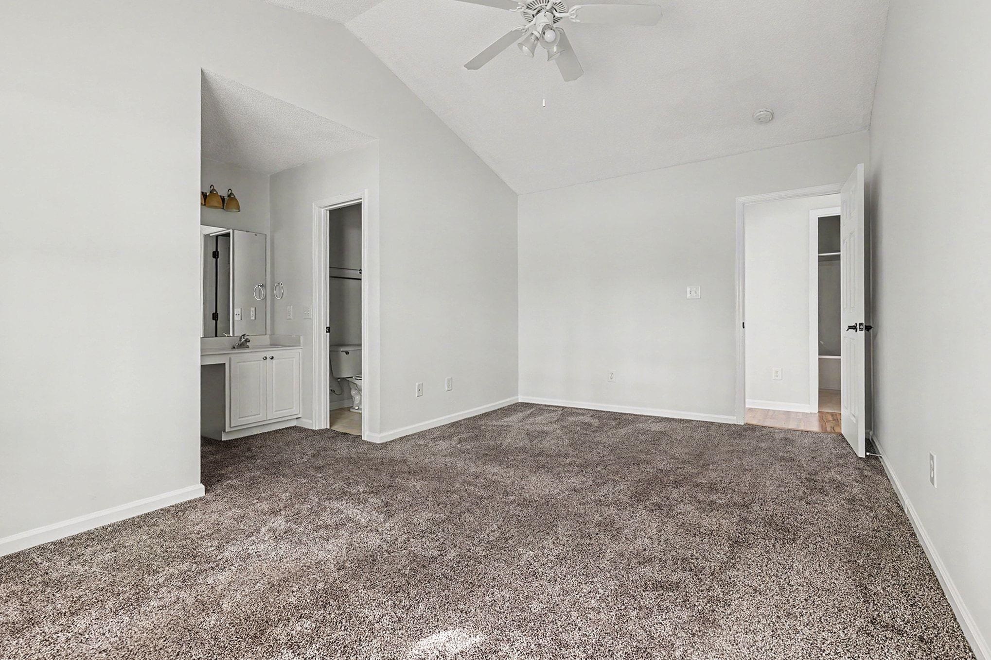 306 Andorra St. Property Photo 12