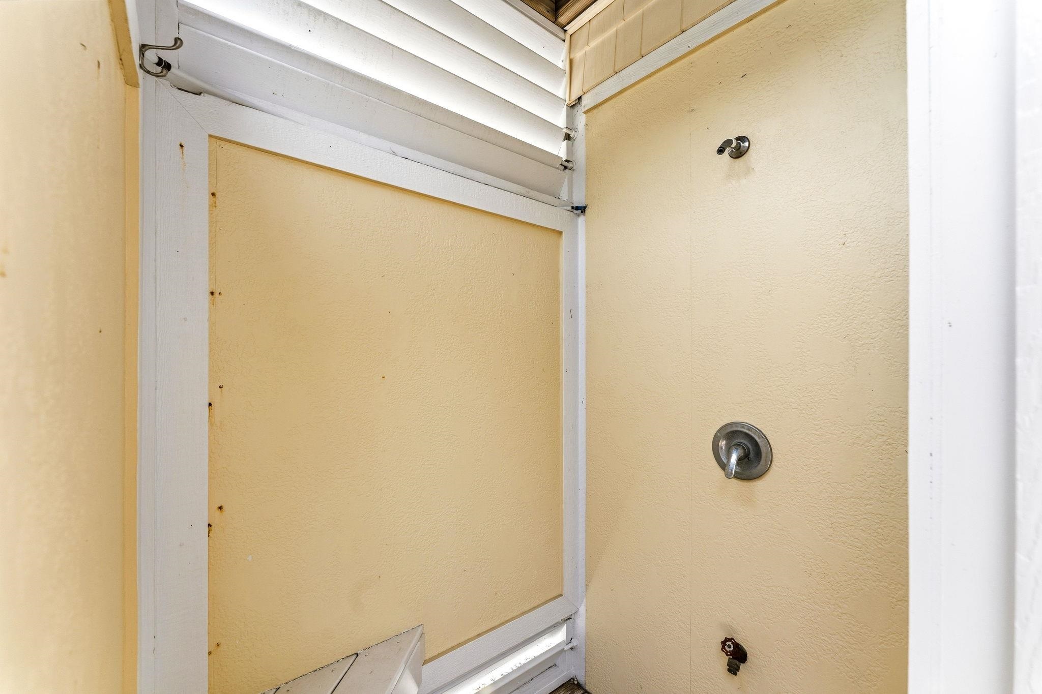 183 W Fourth St. Property Photo 56
