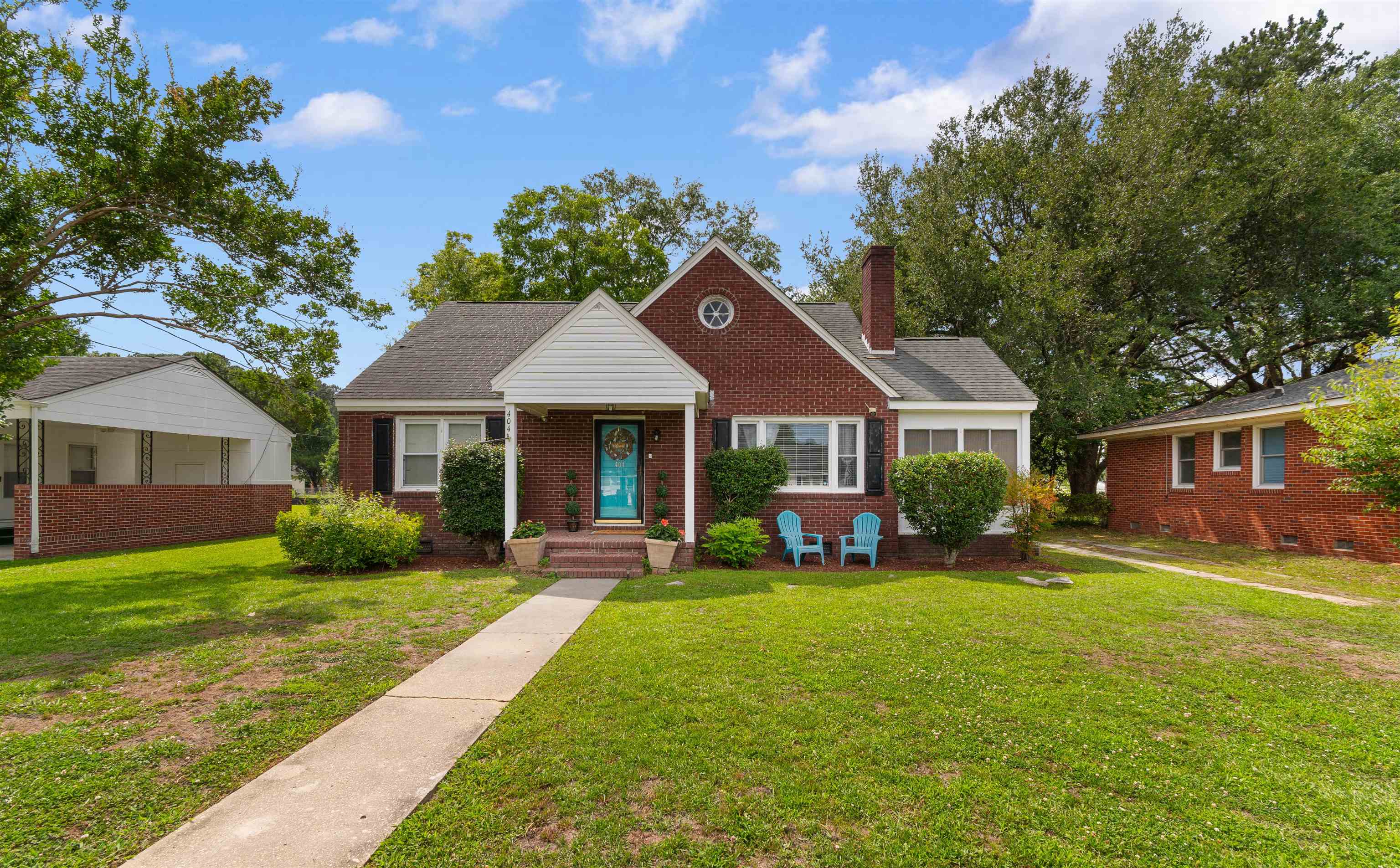 404 S Cedar Ave. Property Photo 1
