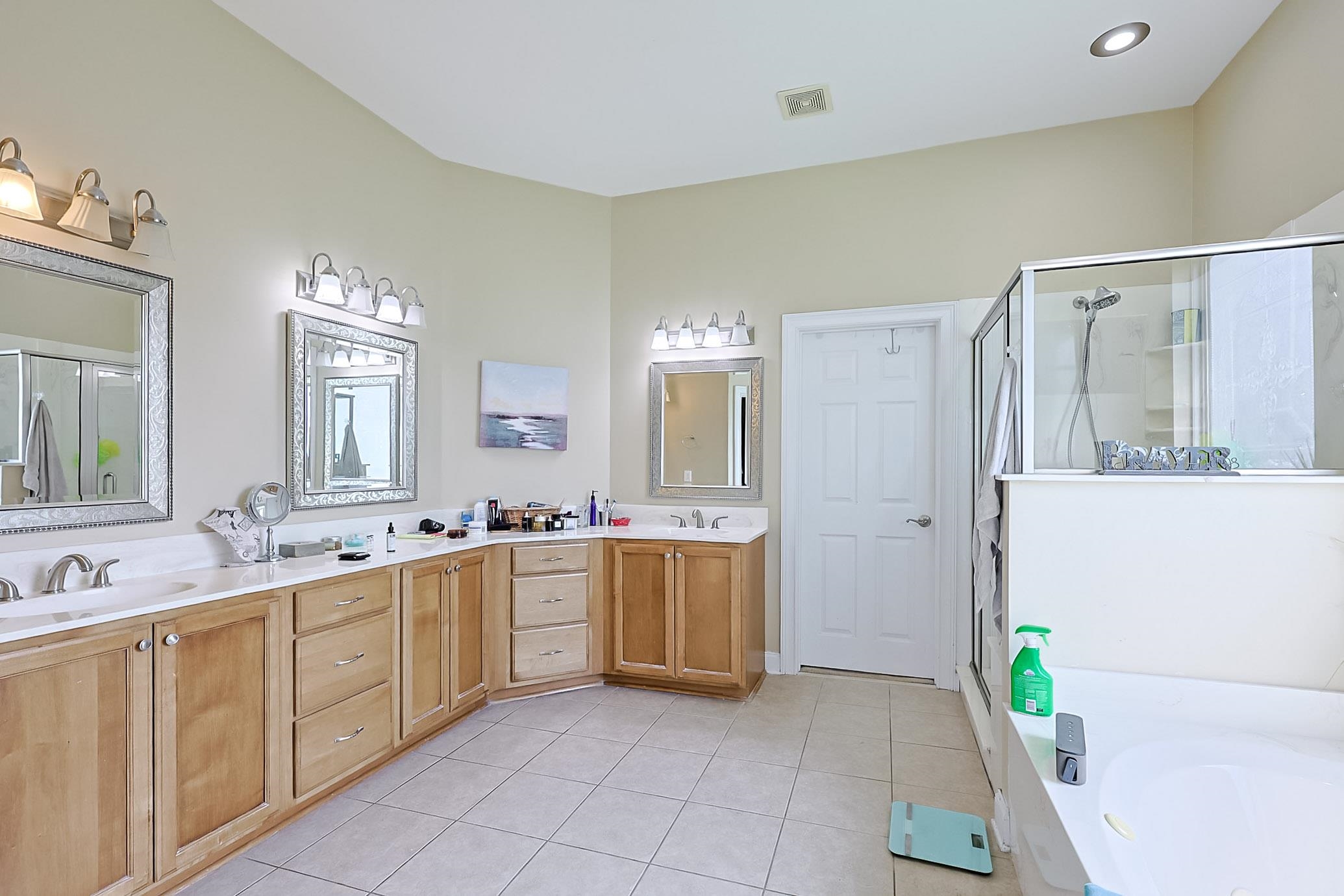 2090 Deerfield Ave. Property Photo 18