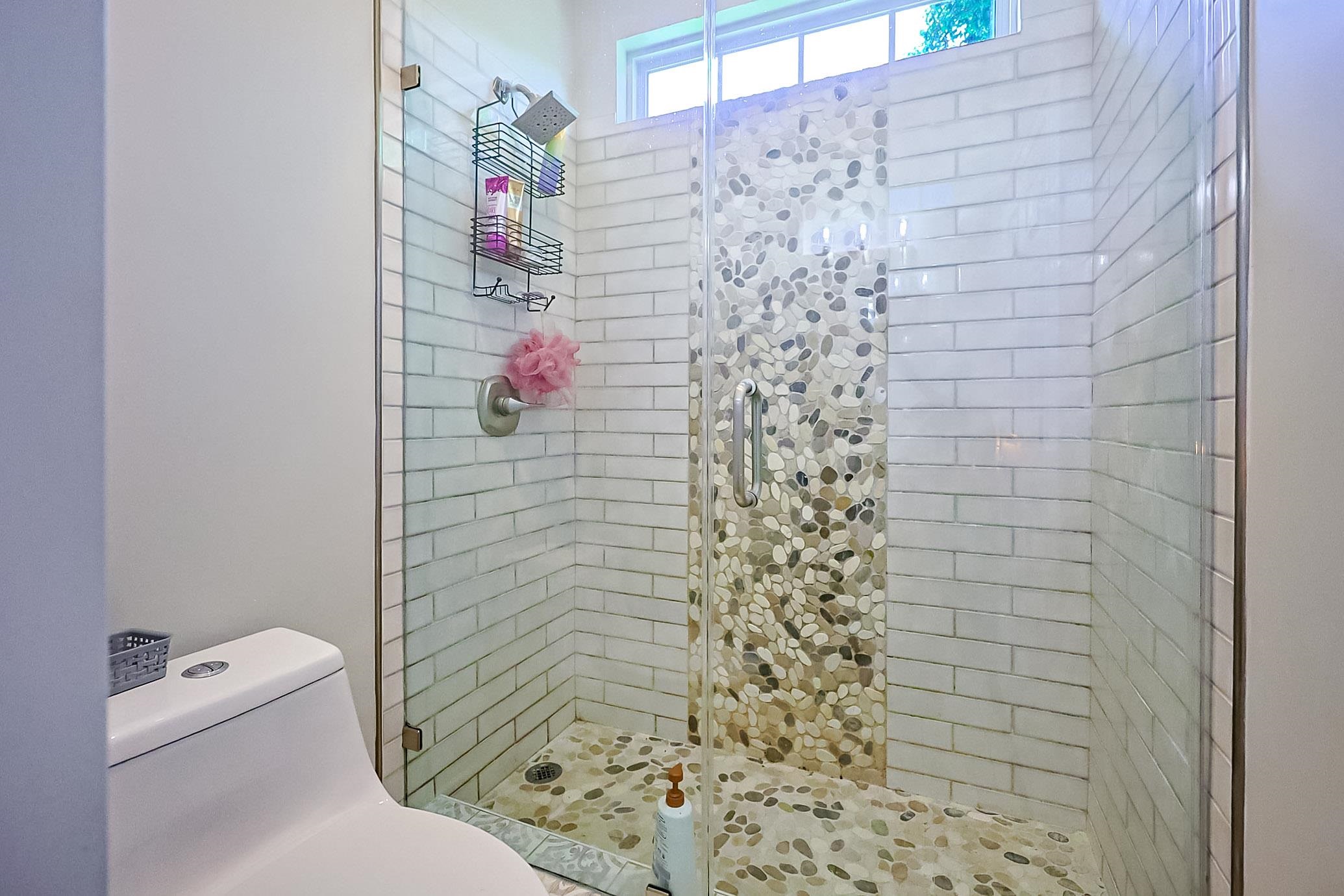 2090 Deerfield Ave. Property Photo 29