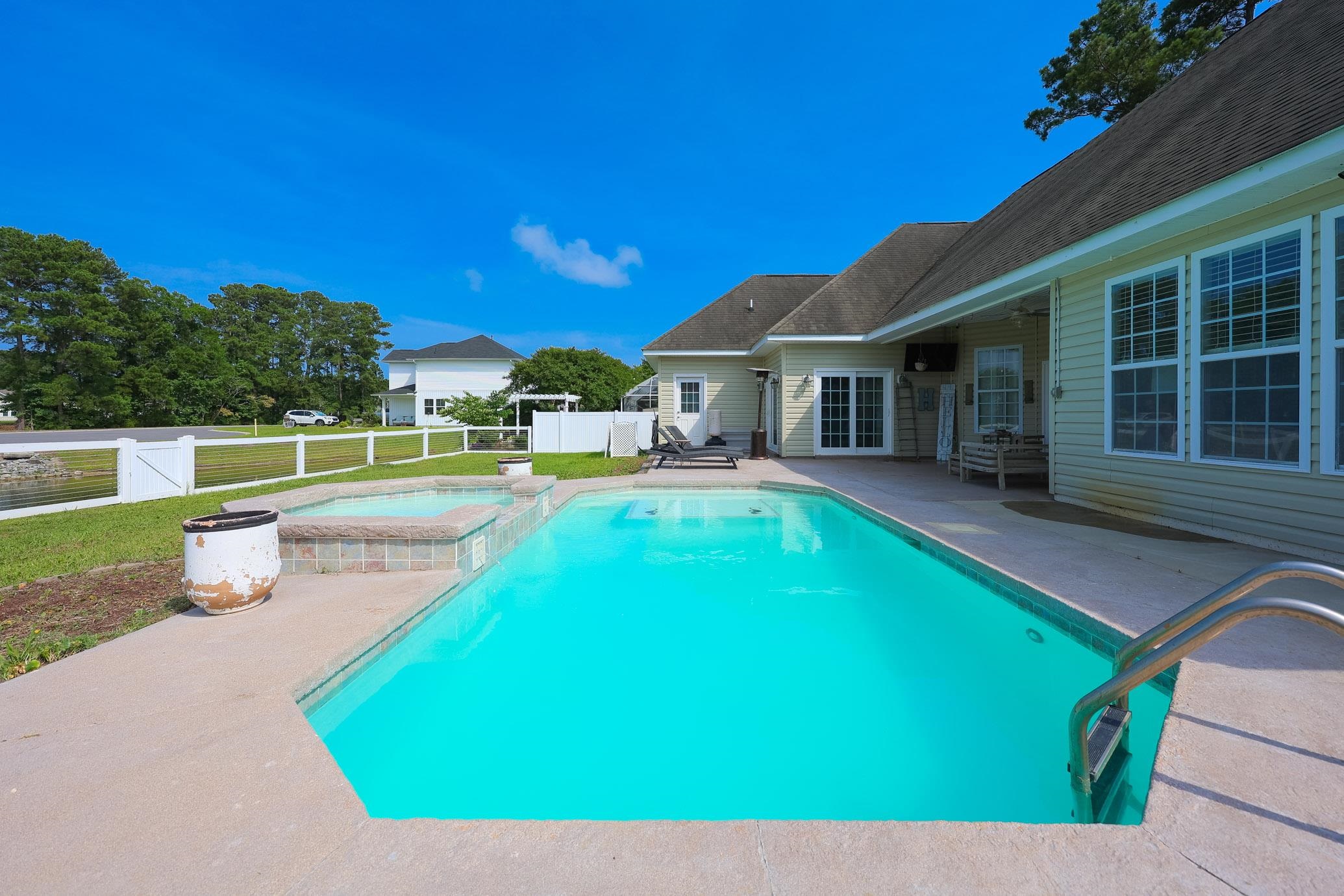 2090 Deerfield Ave. Property Photo 41