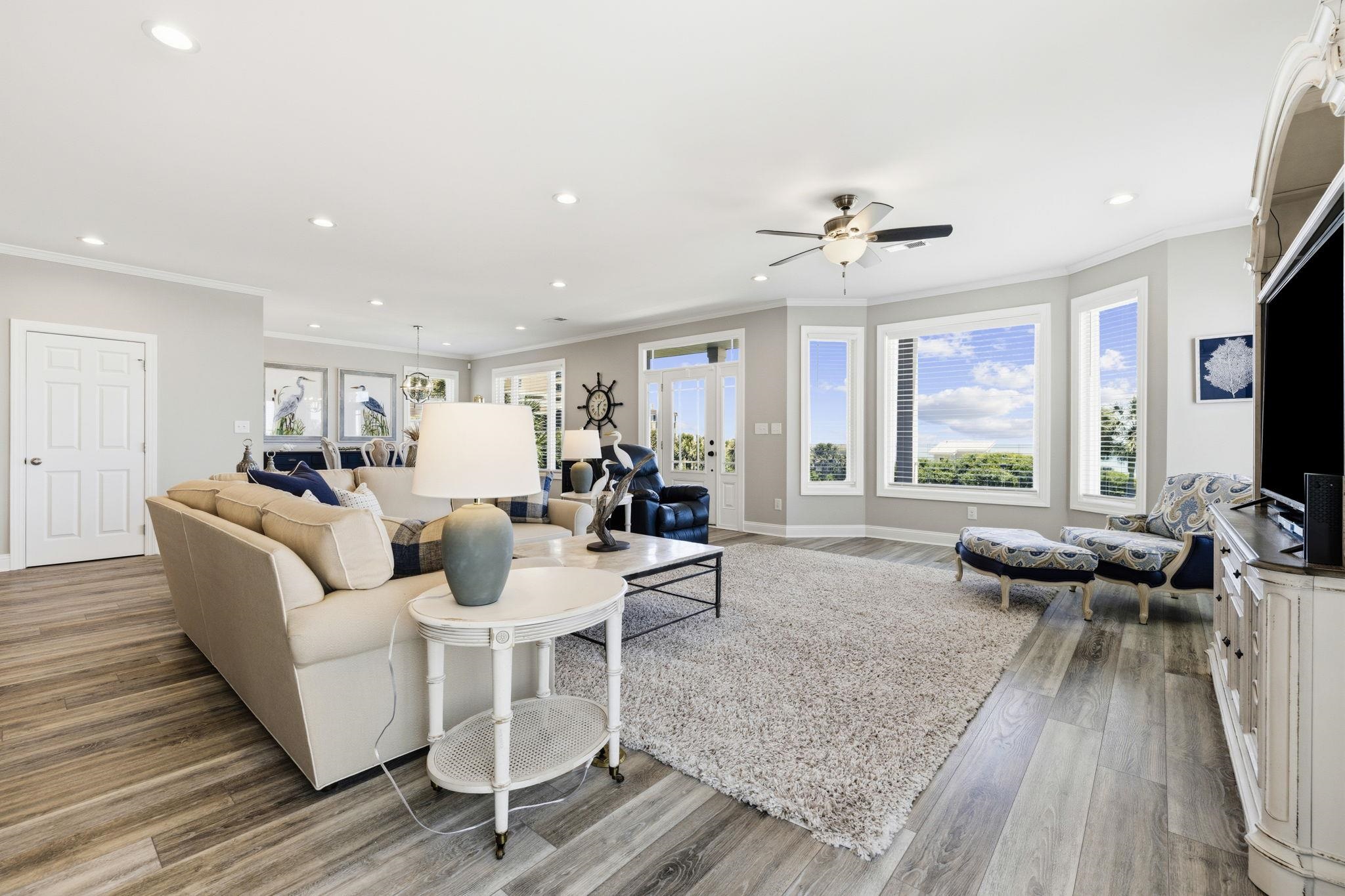 5725 N Ocean Blvd. Property Photo 17
