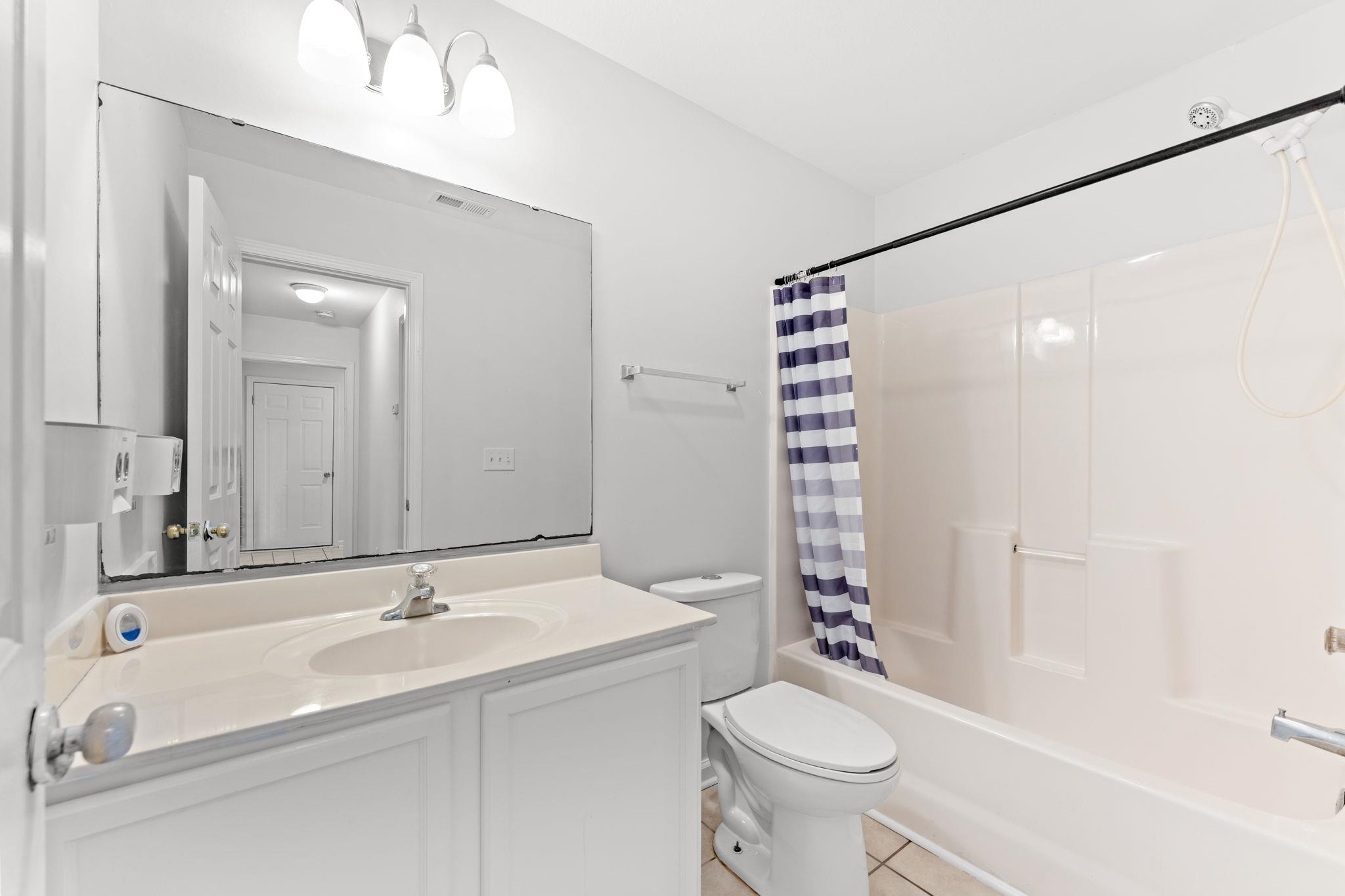 1117 Stoney Falls Blvd. Property Photo 21