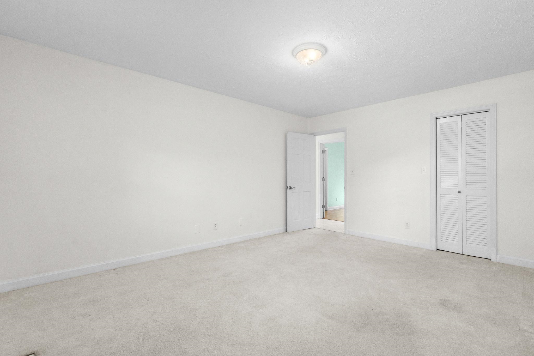 241 Center Dr. Property Photo 22