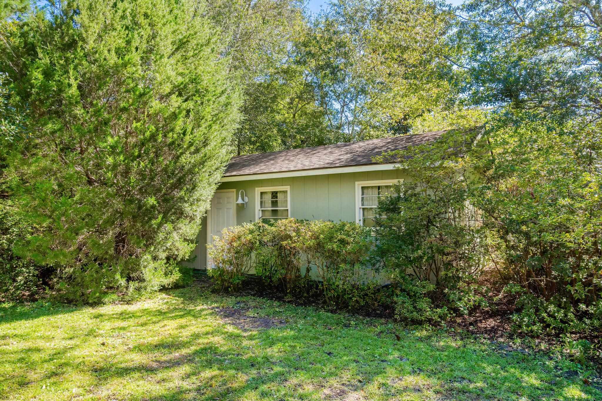 241 Center Dr. Property Photo 37