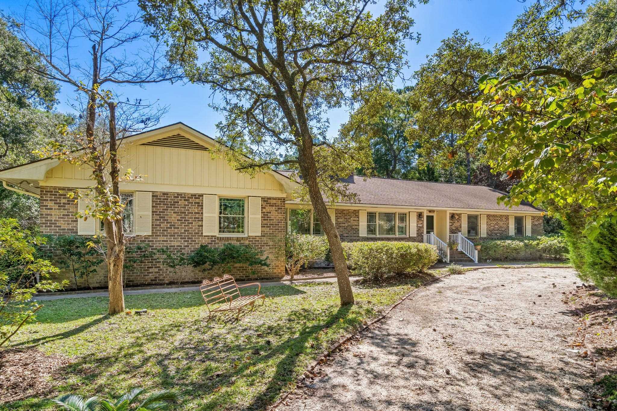 241 Center Dr. Property Photo 47