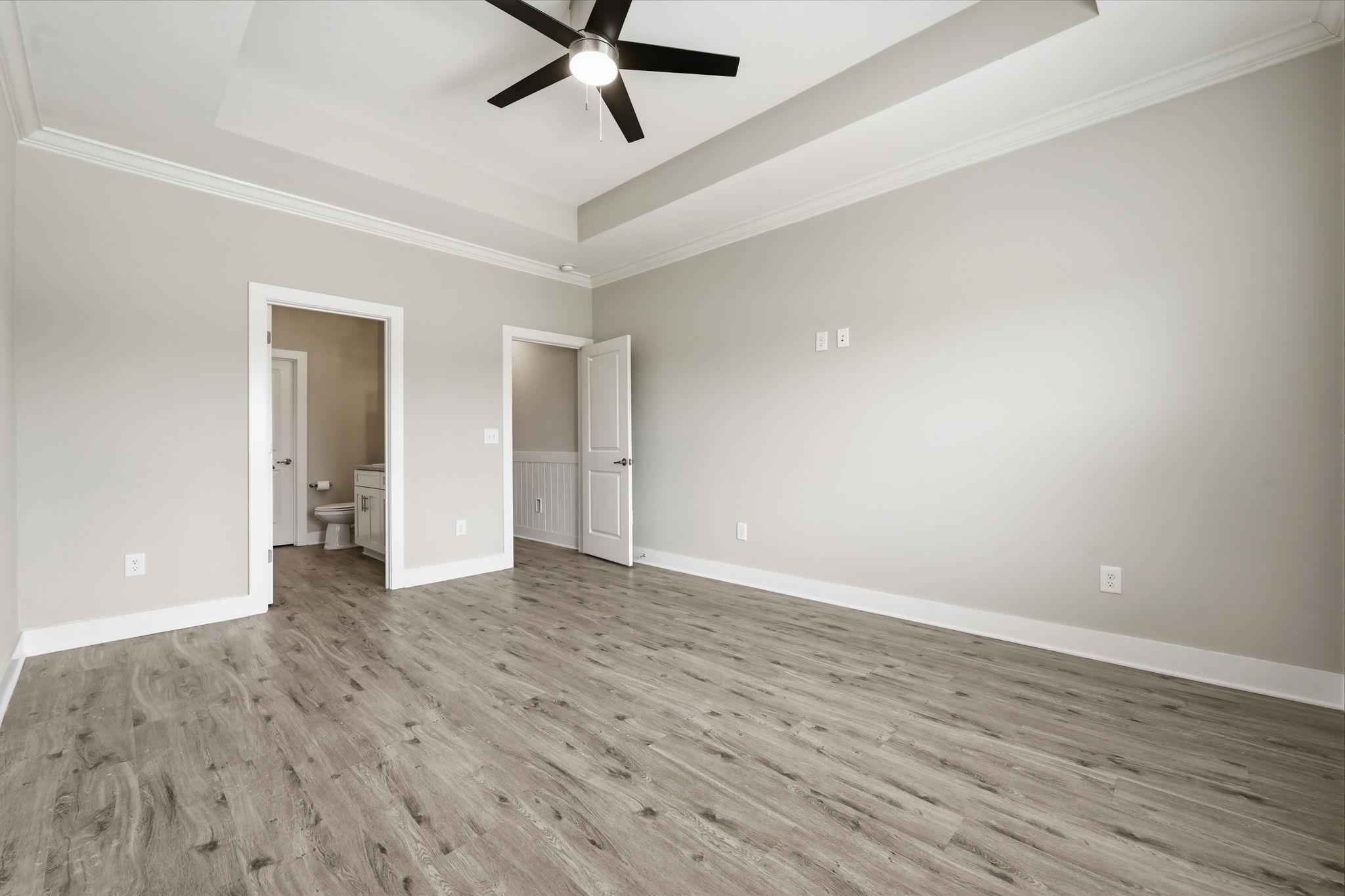 643 Belmont Dr. Property Photo 28