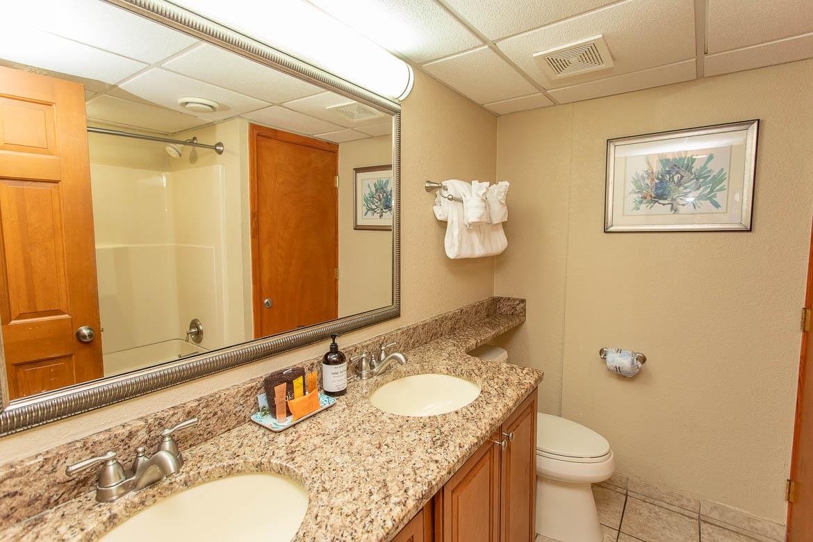 4800 S Ocean Blvd. Property Photo 5
