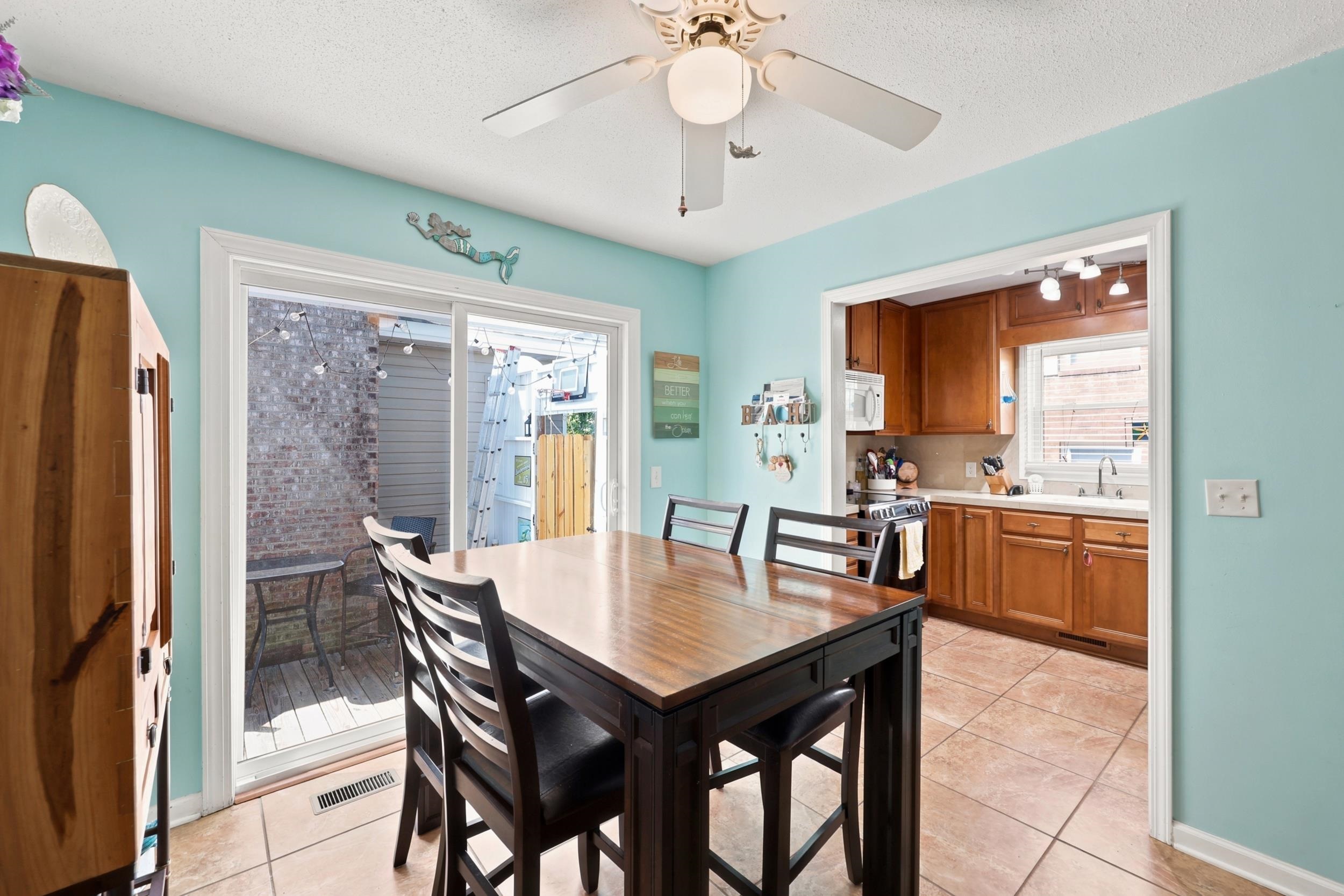 1705 Edge Dr. Property Photo 11