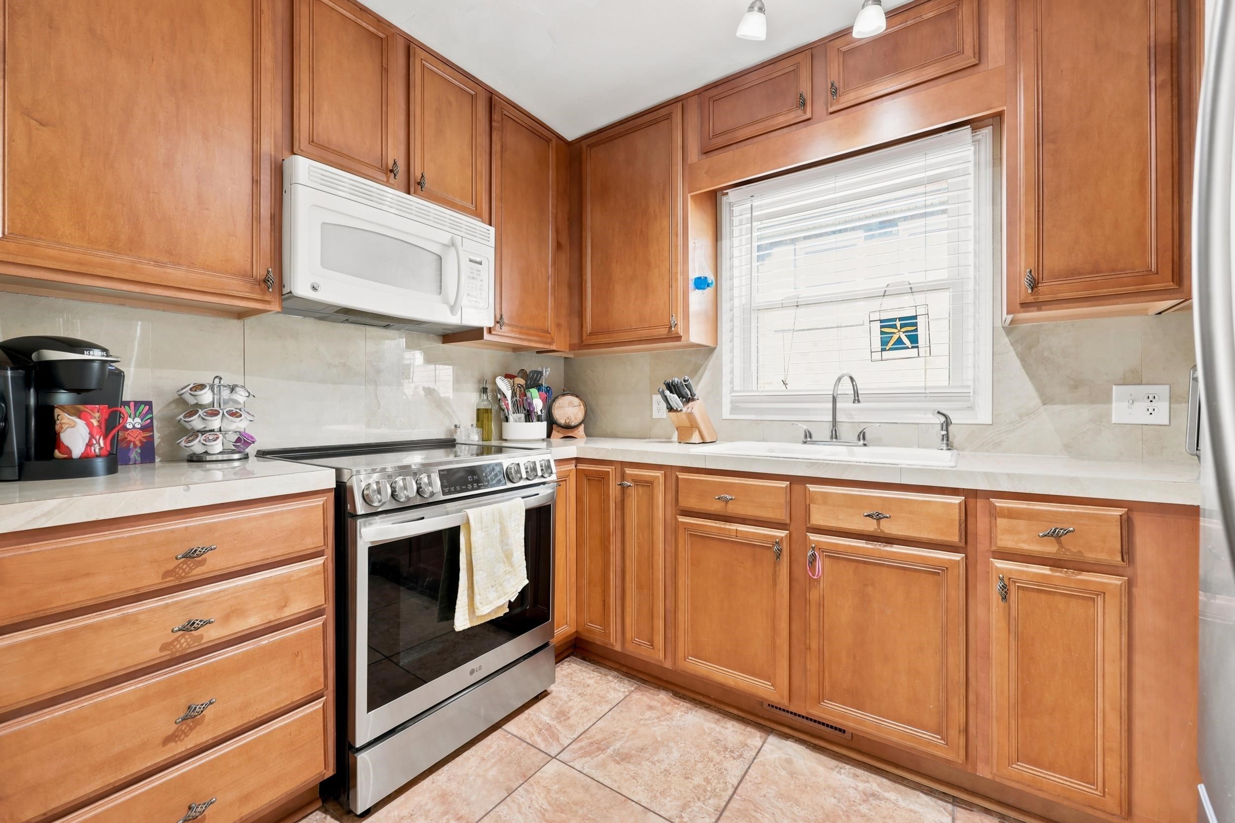 1705 Edge Dr. Property Photo 13
