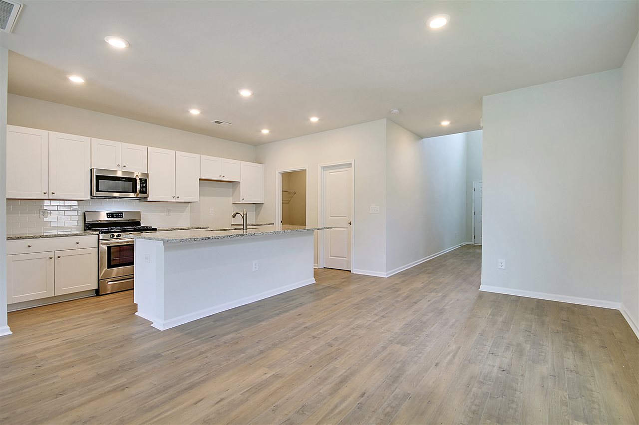 1188 Tibetan St. Property Photo 28