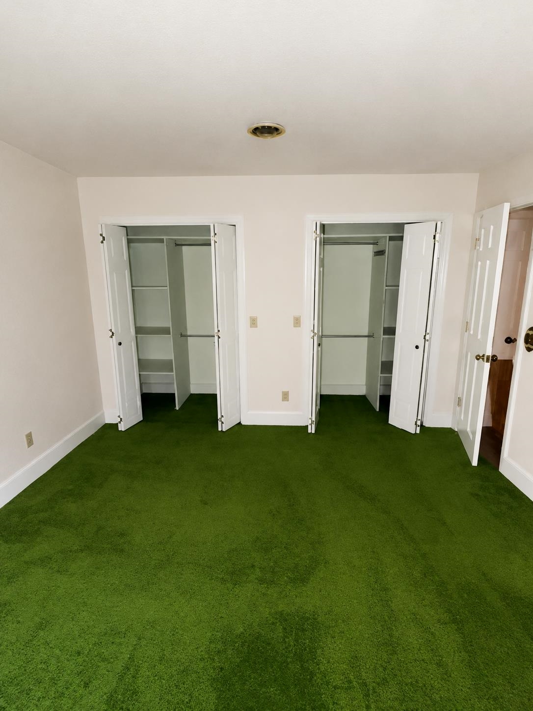 1320 Horseshoe Rd. Property Photo 9
