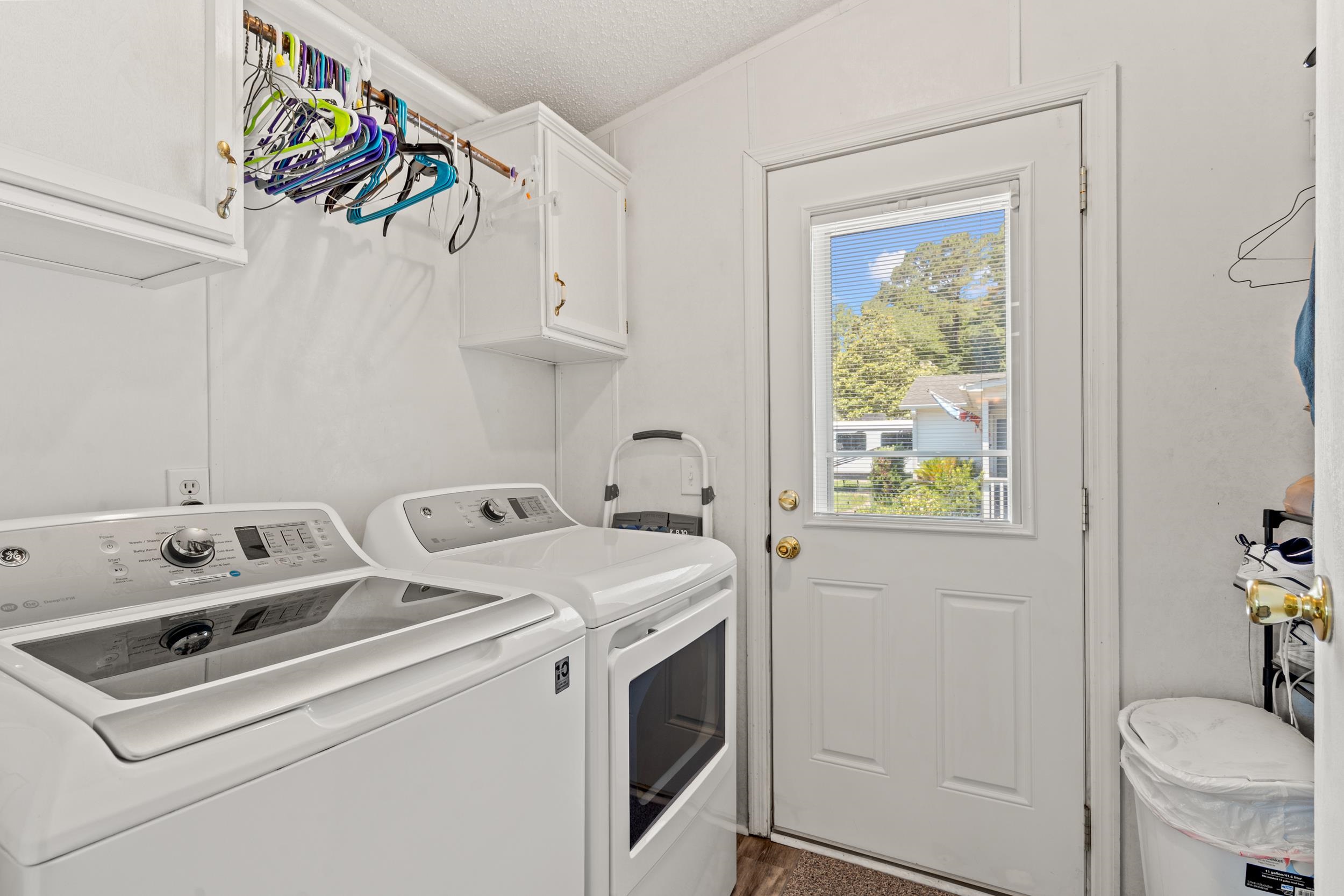 527 Grapevine St. Property Photo 12