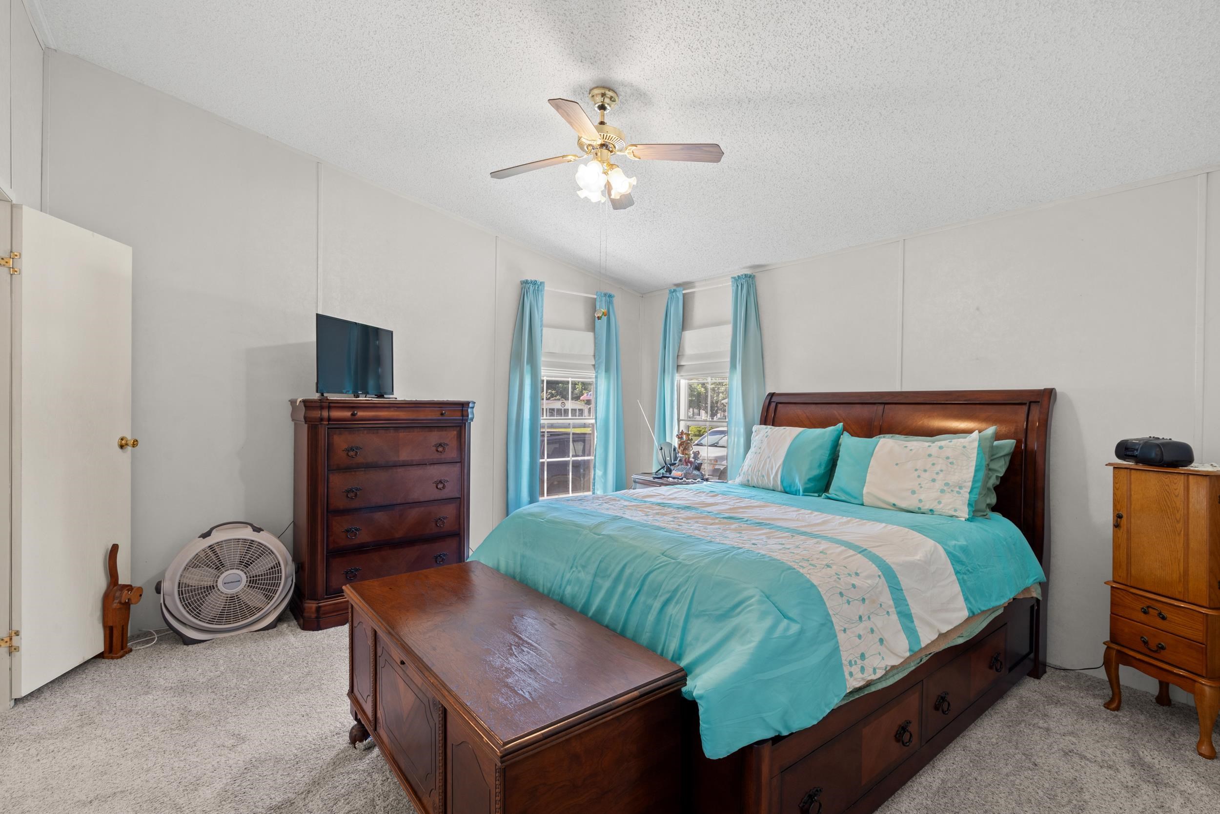 527 Grapevine St. Property Photo 19