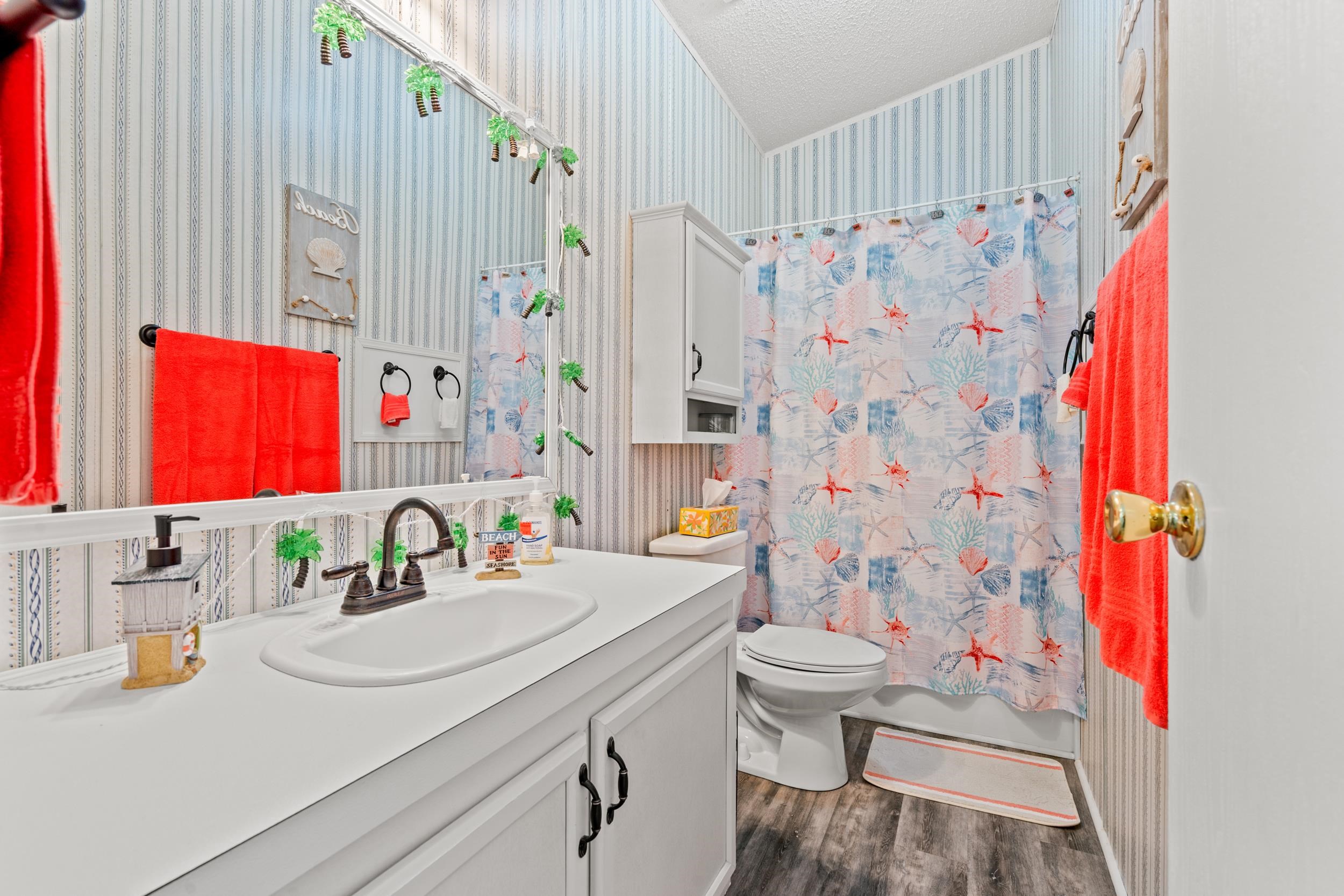 527 Grapevine St. Property Photo 25
