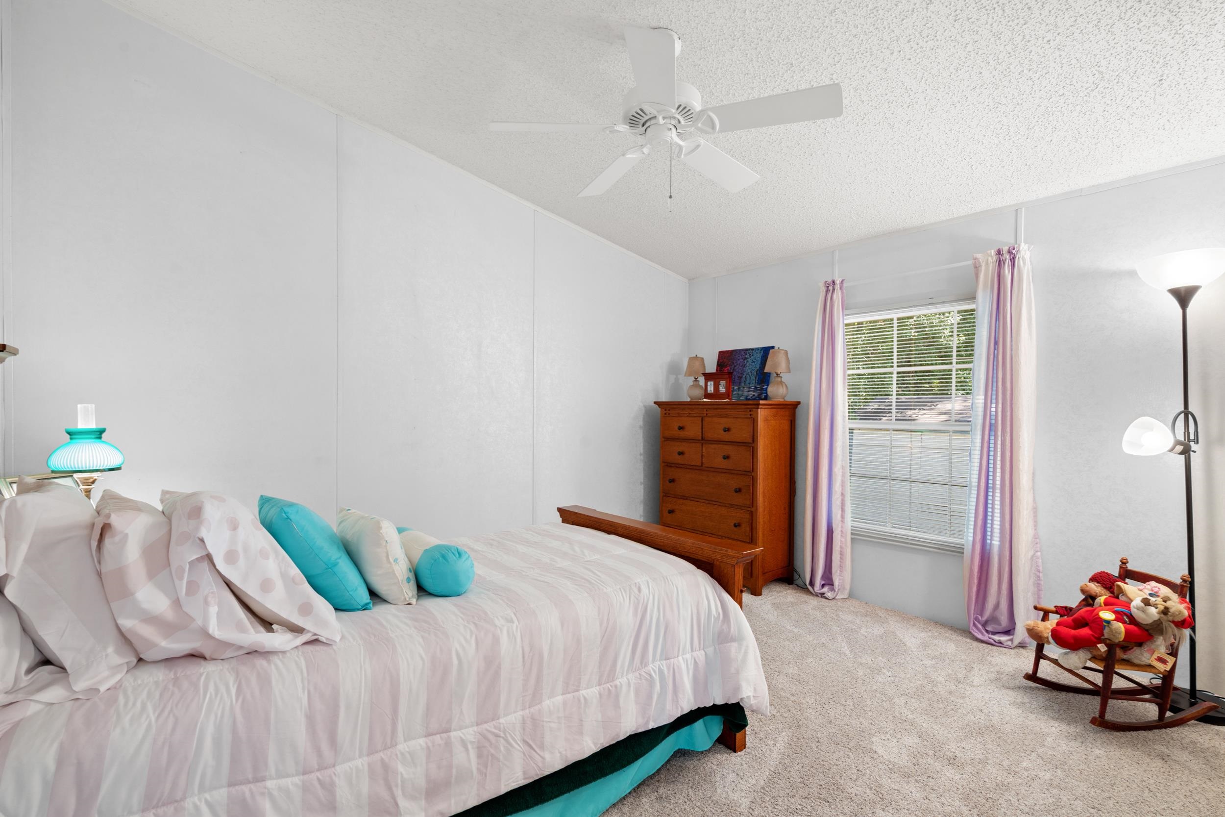 527 Grapevine St. Property Photo 27