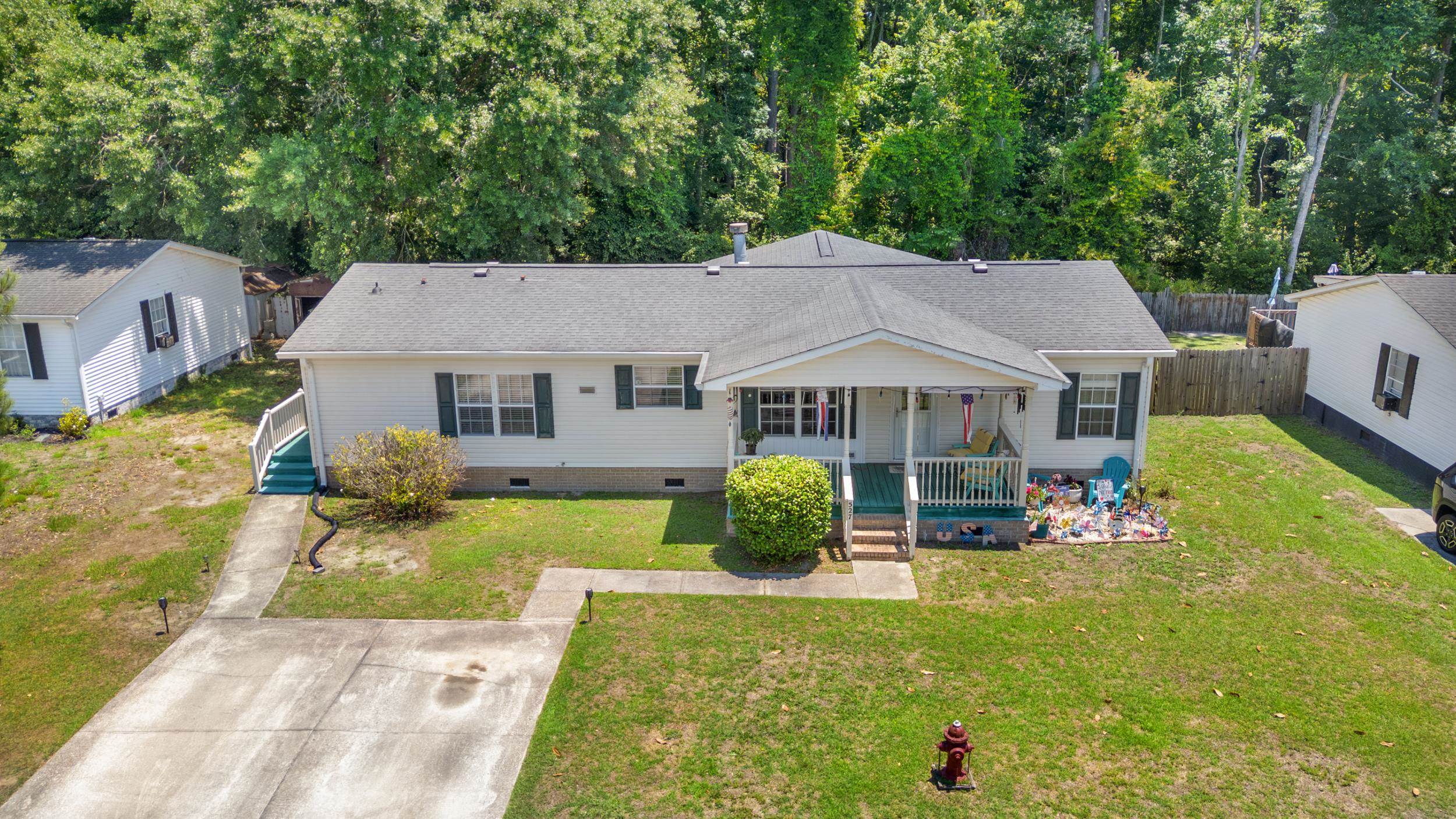 527 Grapevine St. Property Photo 33