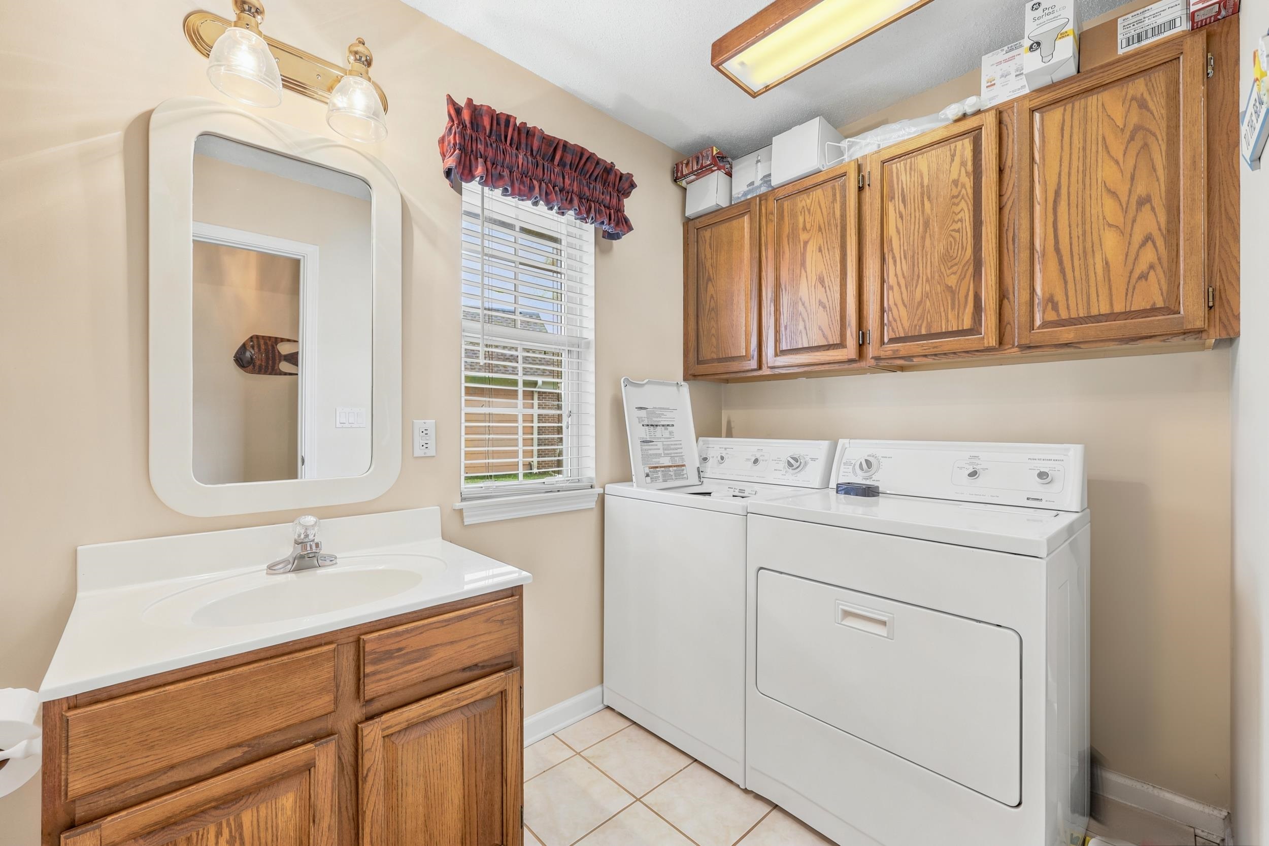 1570 Coventry Rd. Property Photo 22