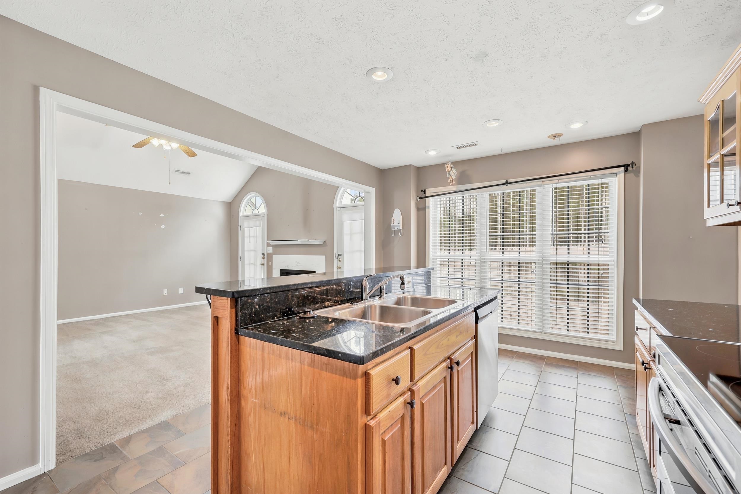 1504 Pickens St. Property Photo 24