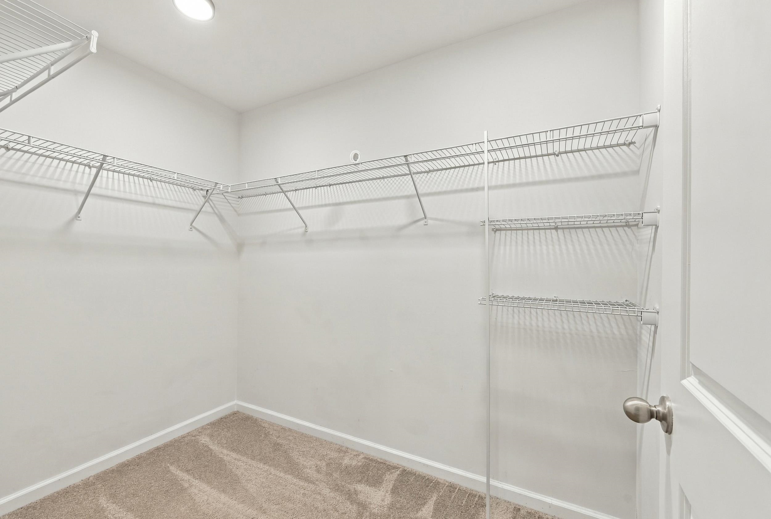 323 Logan St. Property Photo 14
