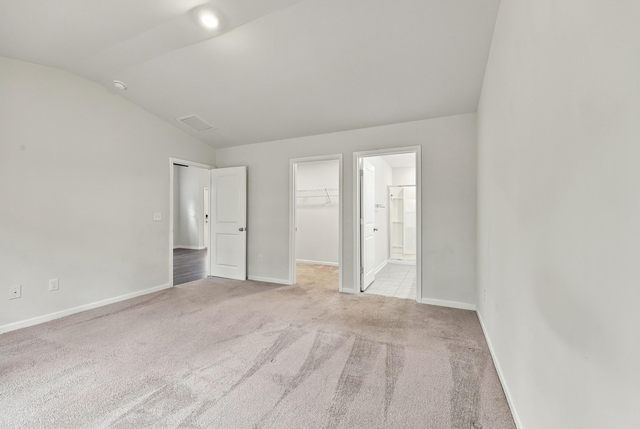 323 Logan St. Property Photo 22