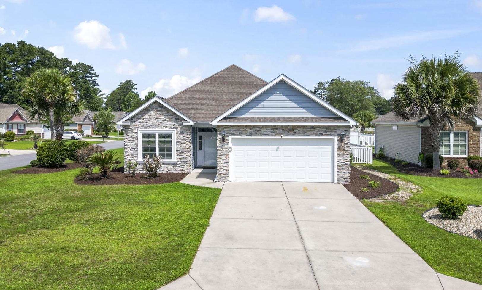 188 Dowenbury Dr. Property Photo 1