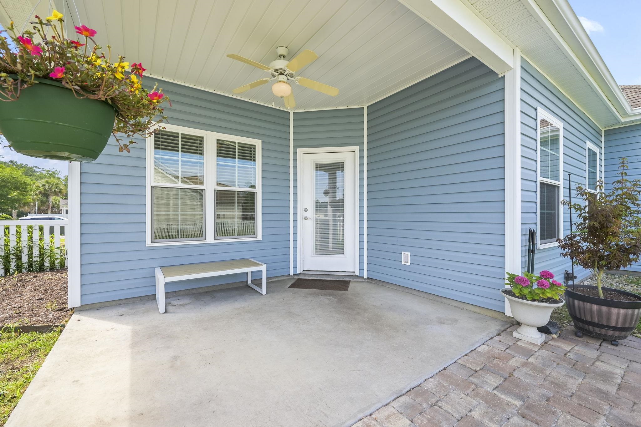 188 Dowenbury Dr. Property Photo 33
