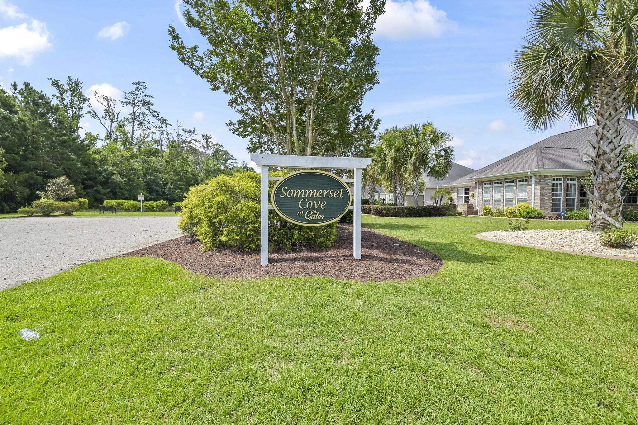 188 Dowenbury Dr. Property Photo 42