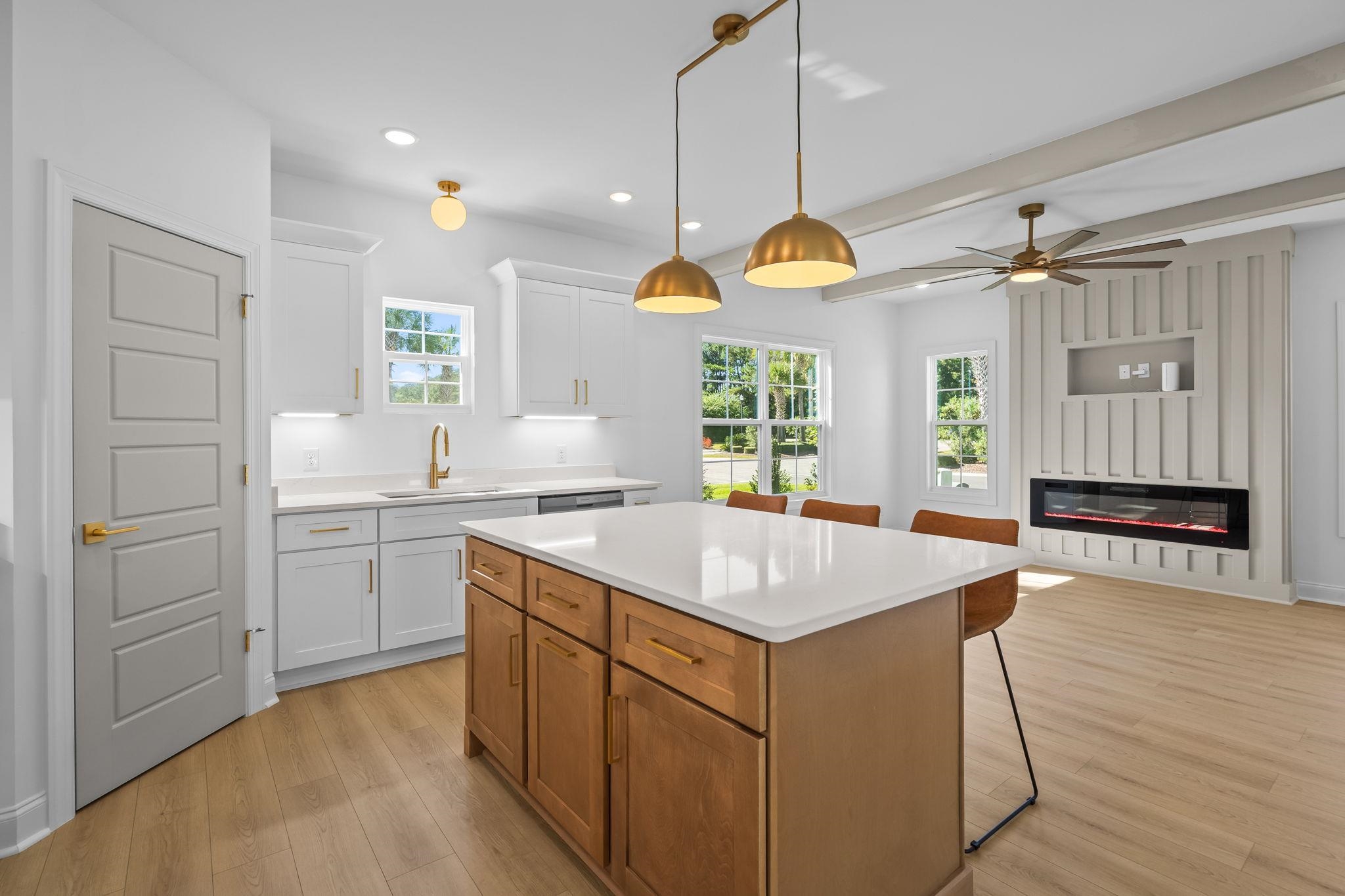 112 Arbor Ridge Circle Property Photo 7