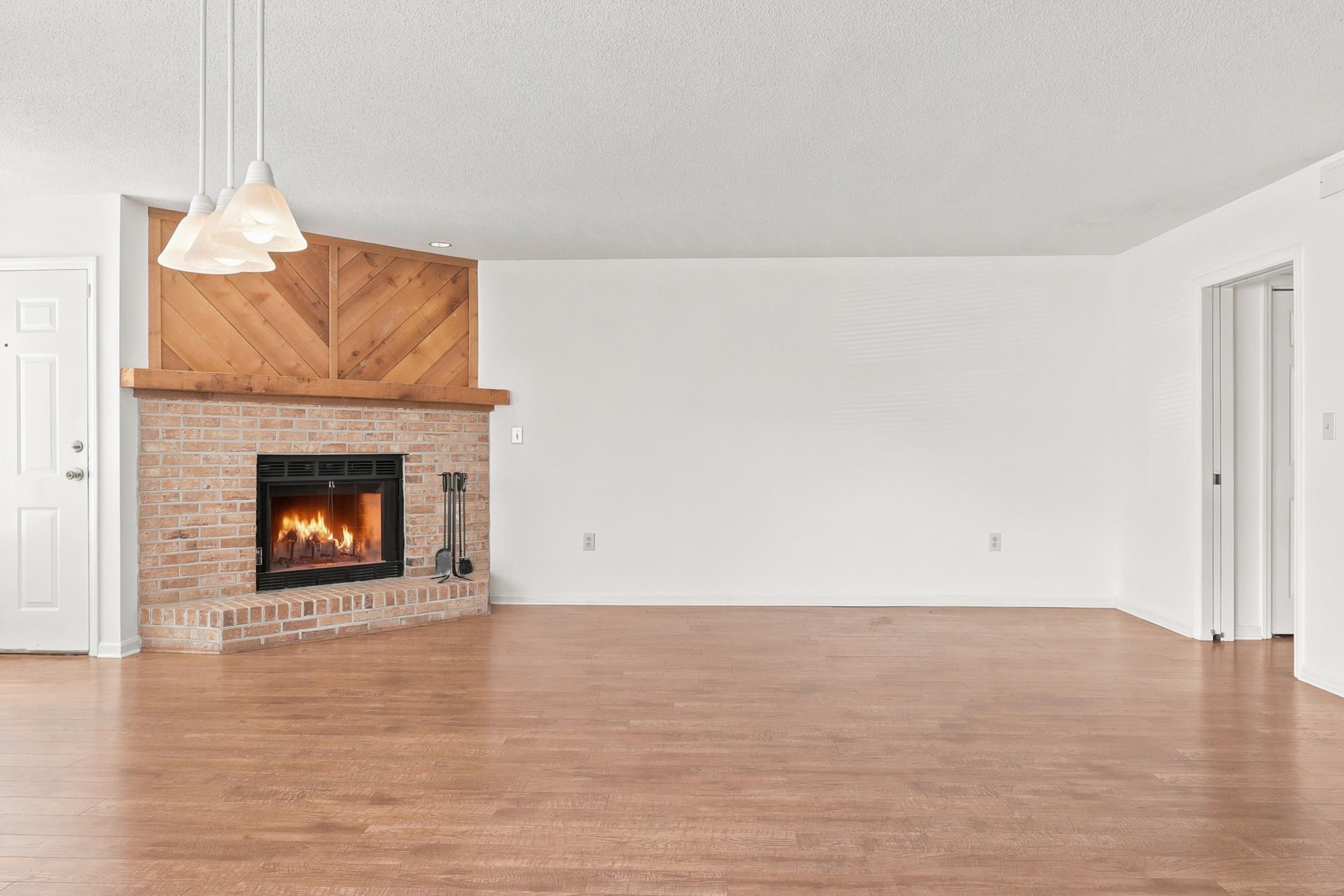 4218 Pinehurst Circle Property Photo 5