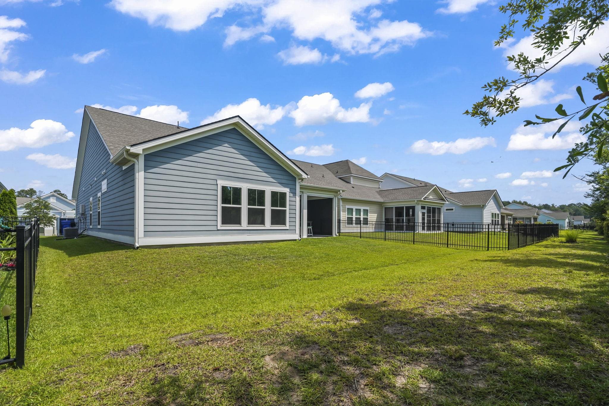 2407 Blue Crane Circle Property Photo 35