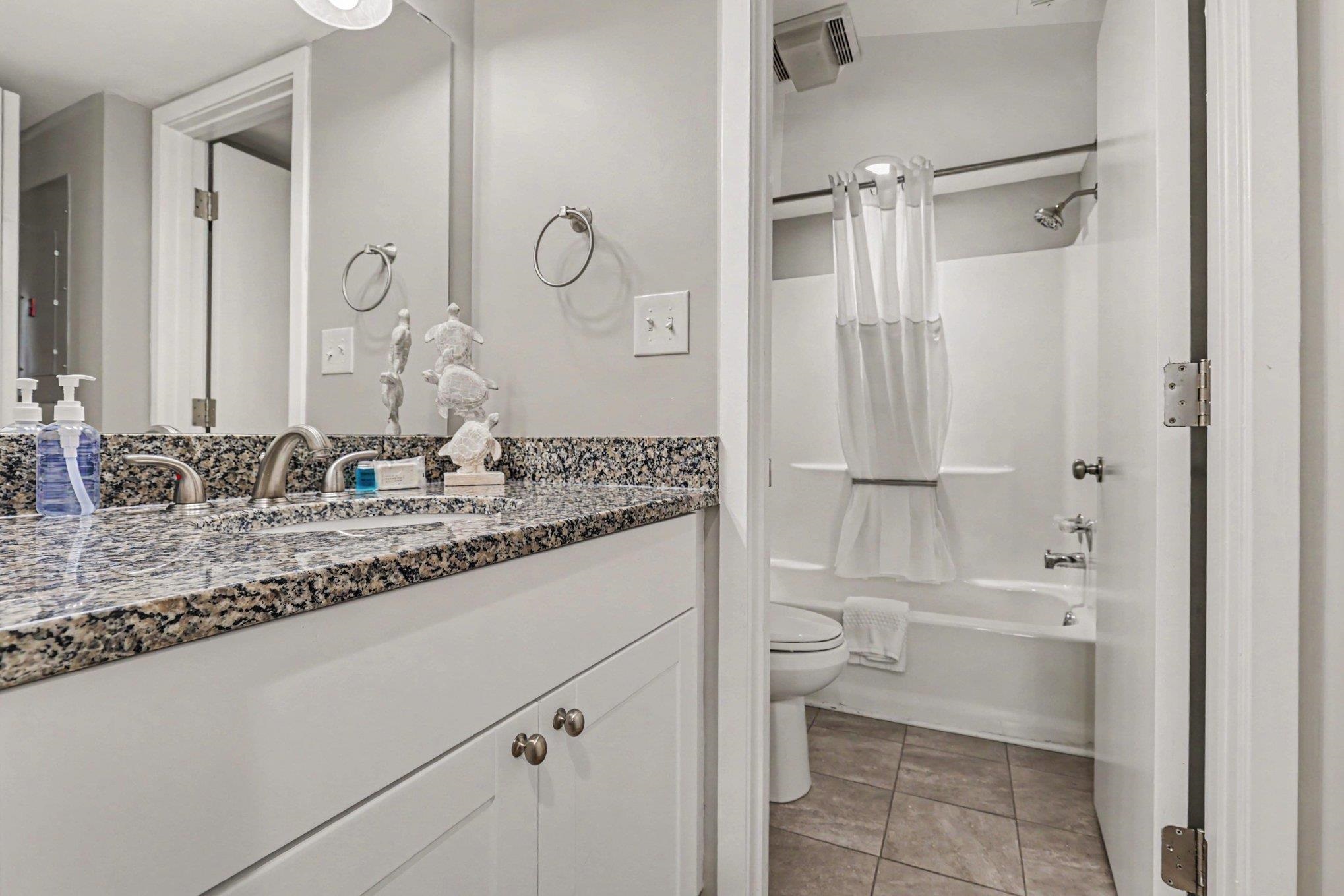 122 Hartland Dr. Property Photo 21