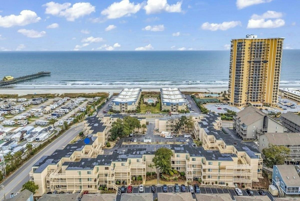 9661 Shore Dr. Property Photo 13