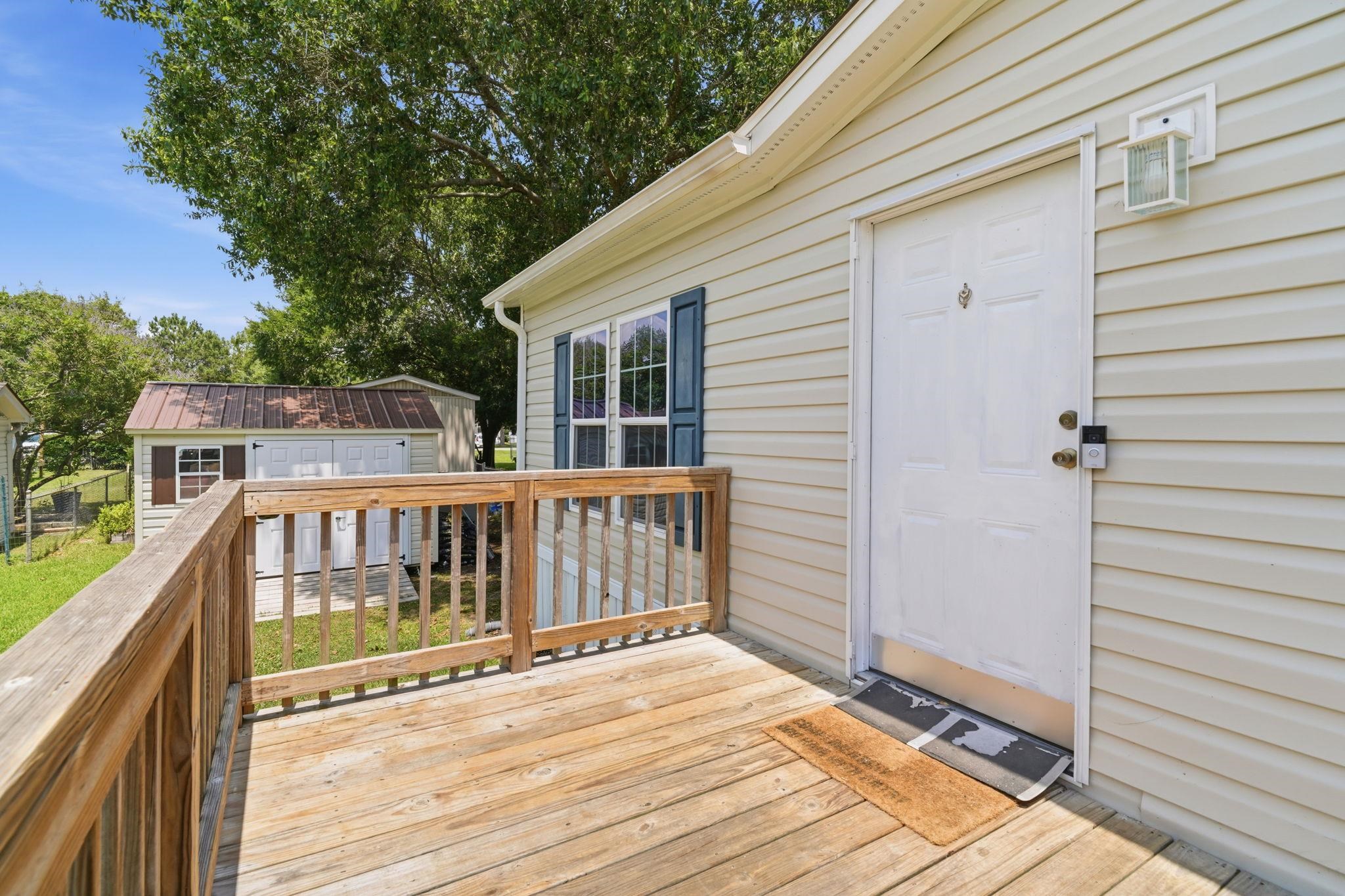 7543 Lacy Dr. Property Photo 2