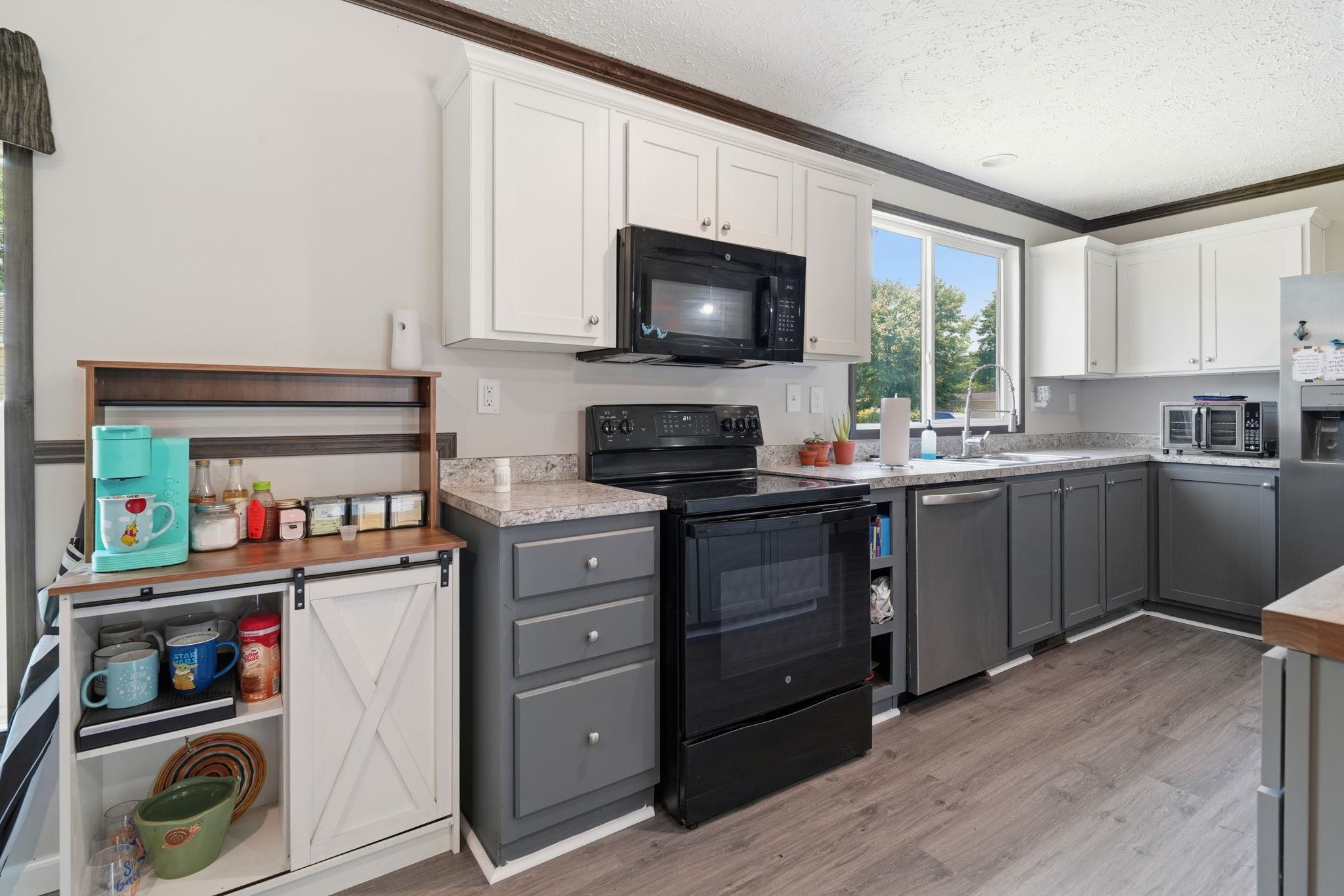 7543 Lacy Dr. Property Photo 11