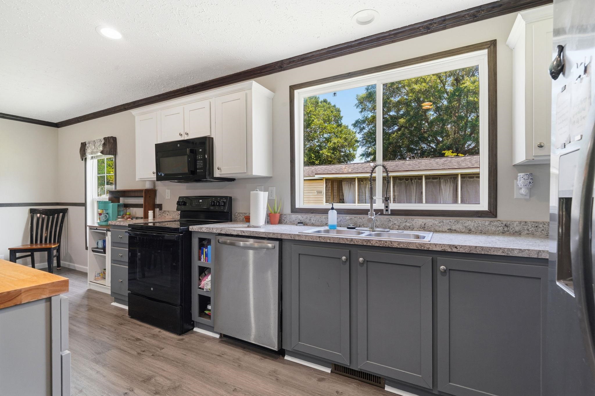 7543 Lacy Dr. Property Photo 12