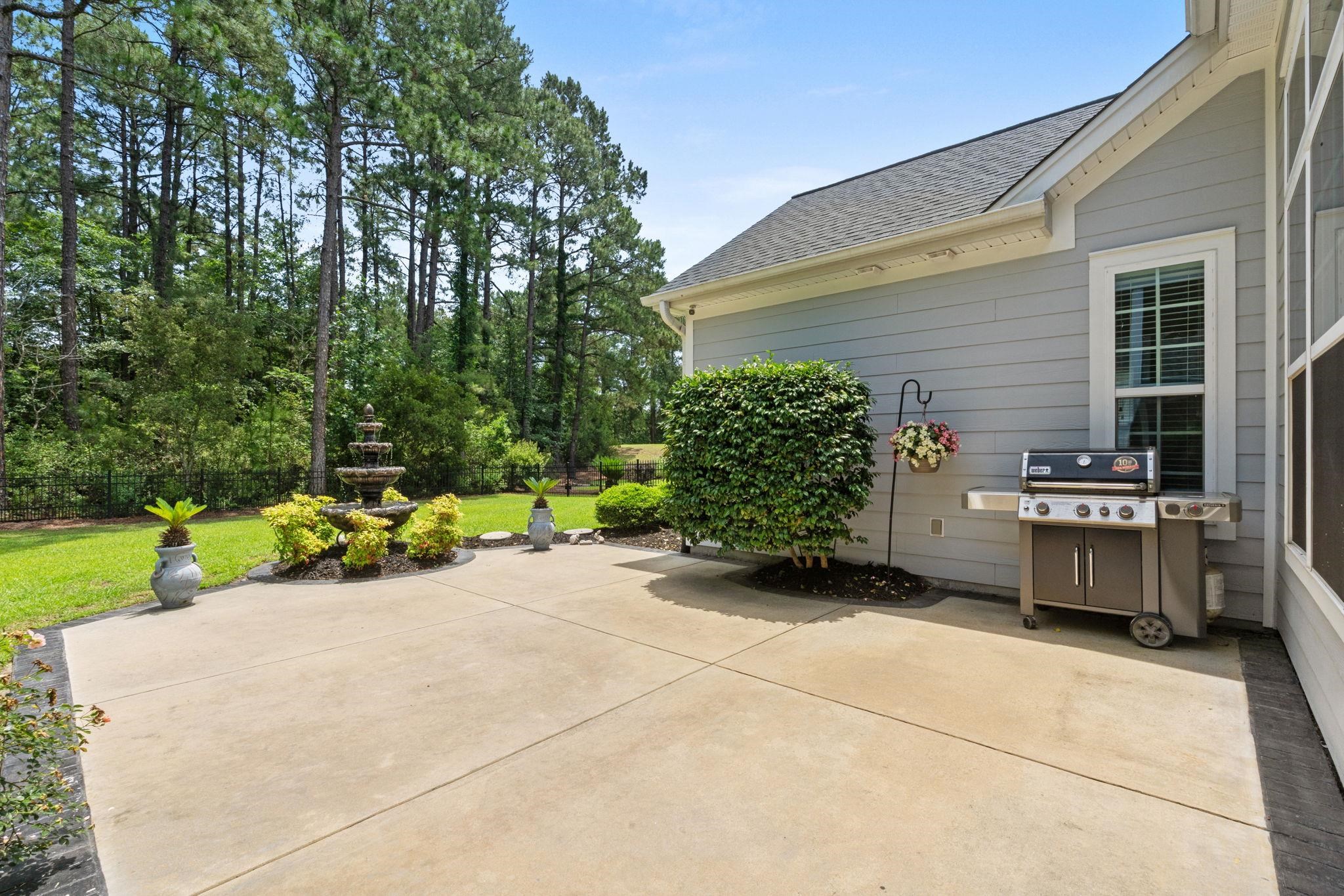 5012 Lindrick Ct. Property Photo 31