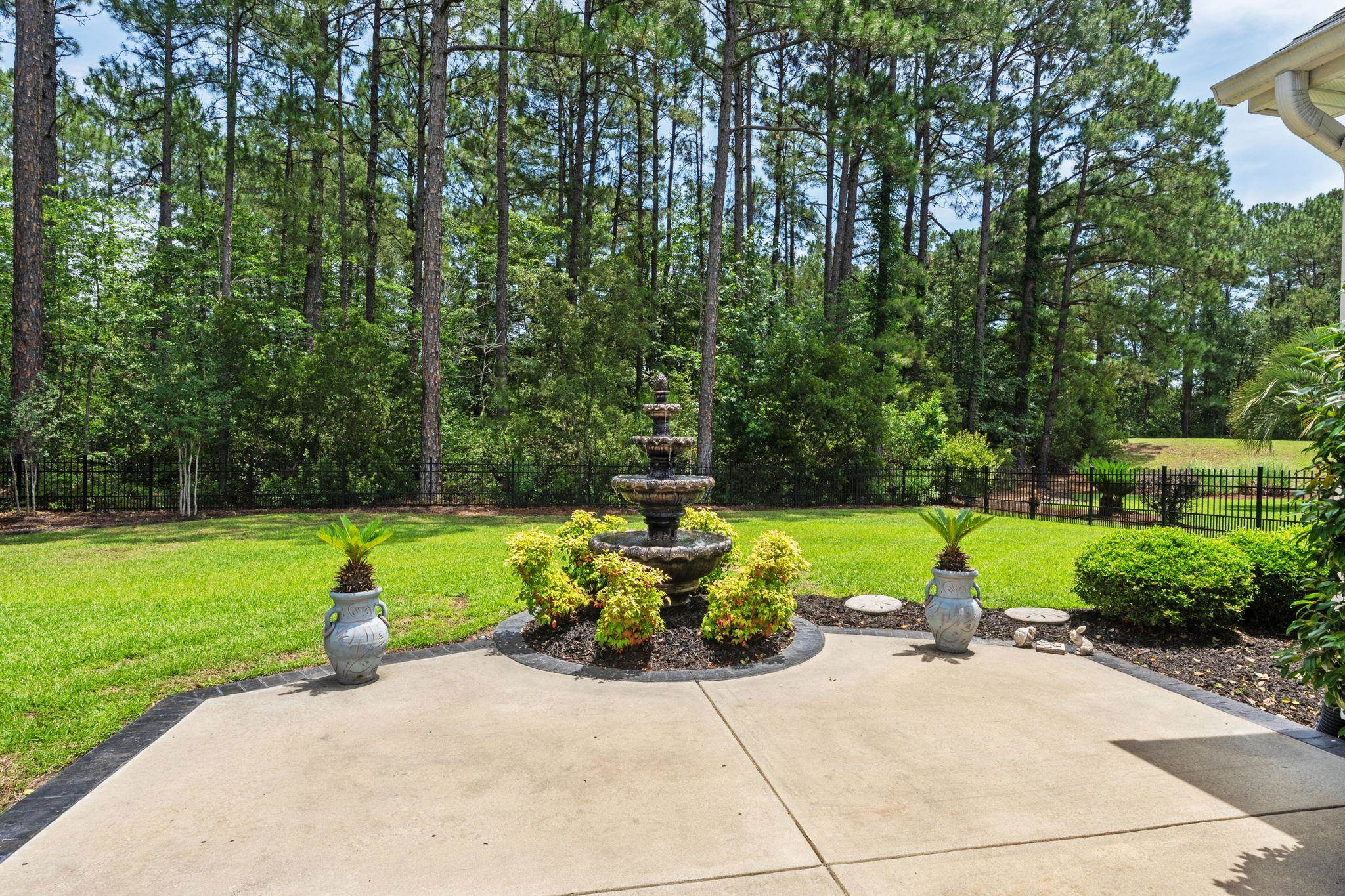 5012 Lindrick Ct. Property Photo 33
