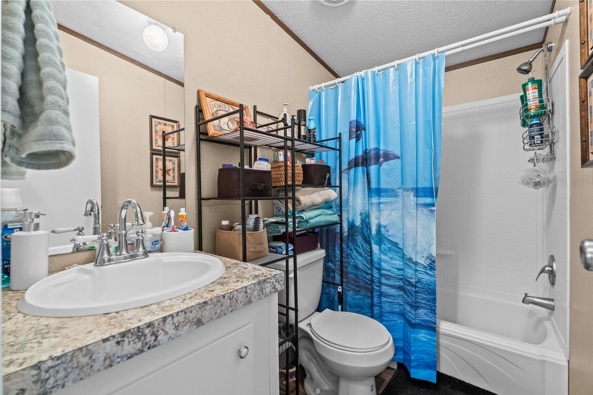 1617 Crystal Lake Dr. Property Photo 33