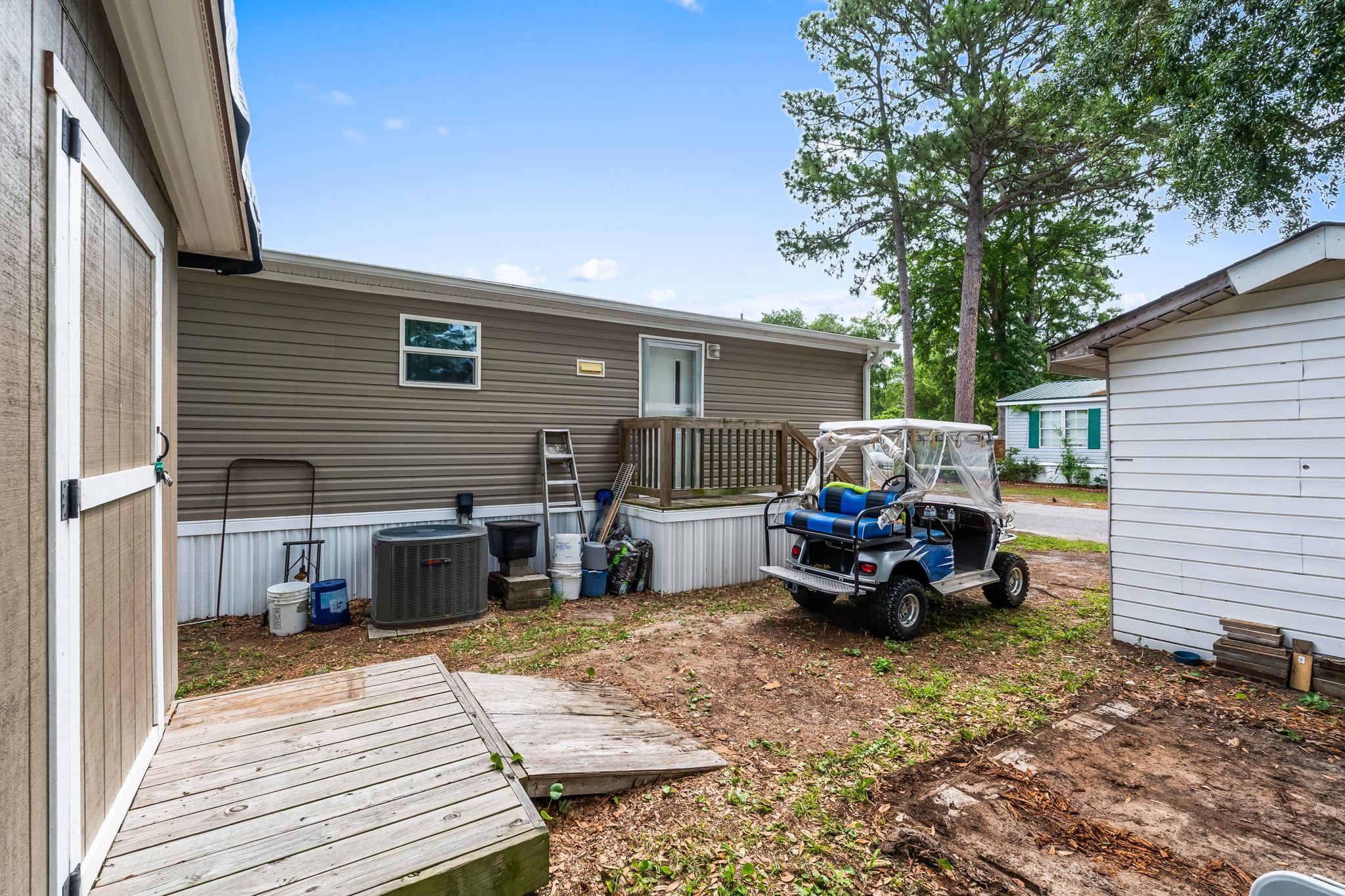 1617 Crystal Lake Dr. Property Photo 40